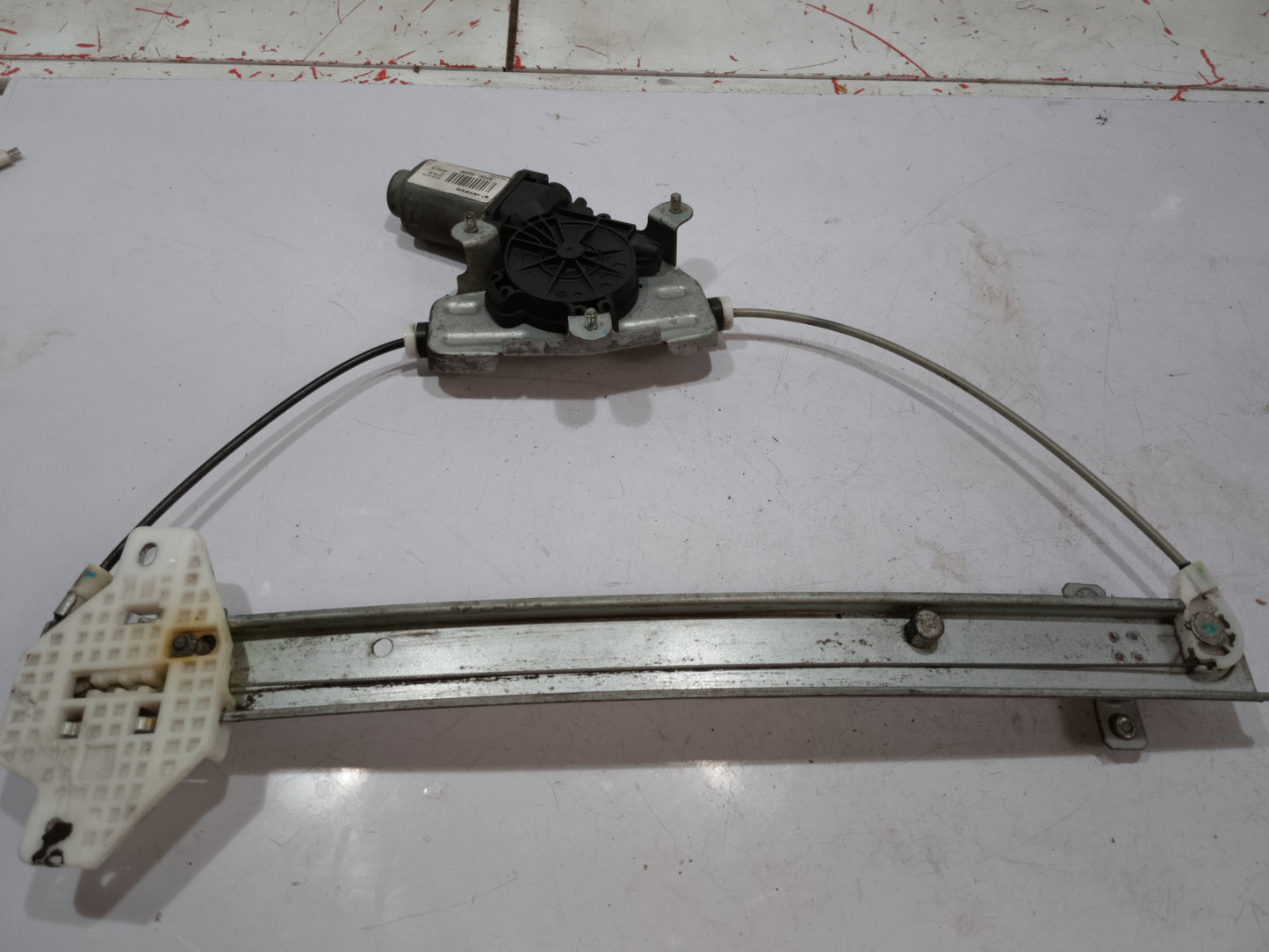 Power Window Mechanism With Motor | Rear Passenger Side | Hyundai Accent