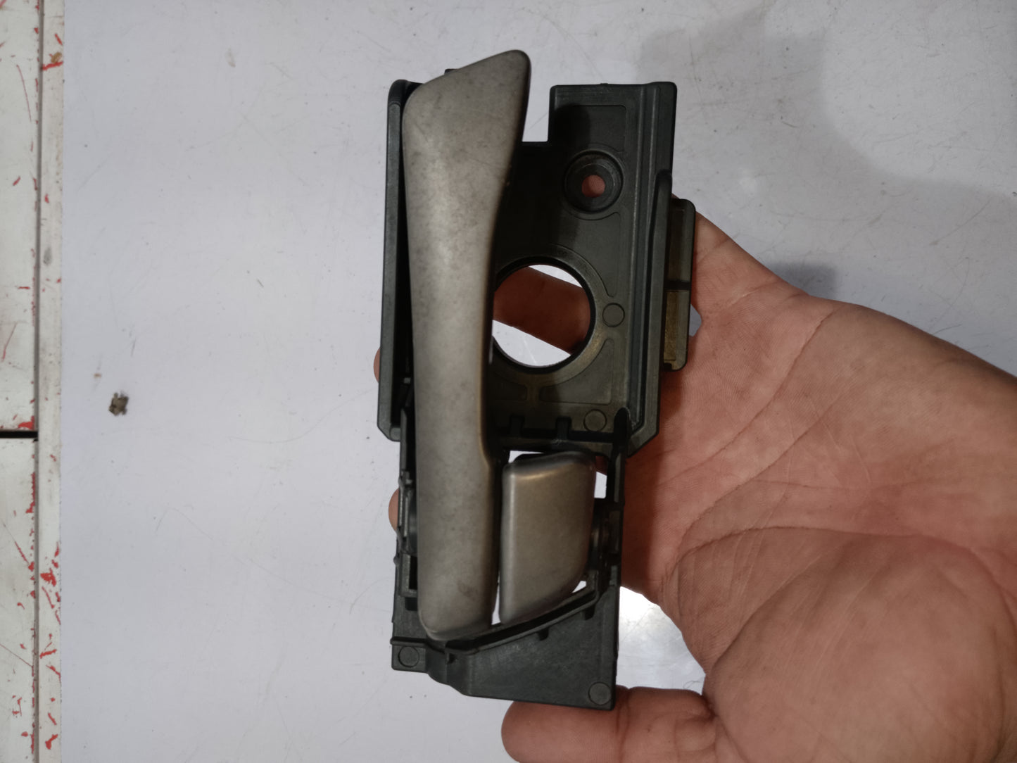 Inner Door Handle | Front Passenger Side | Hyundai Accent