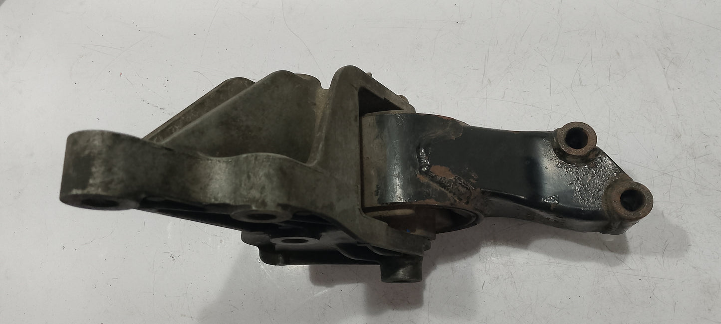 Engine support|Chevrolet Cruze