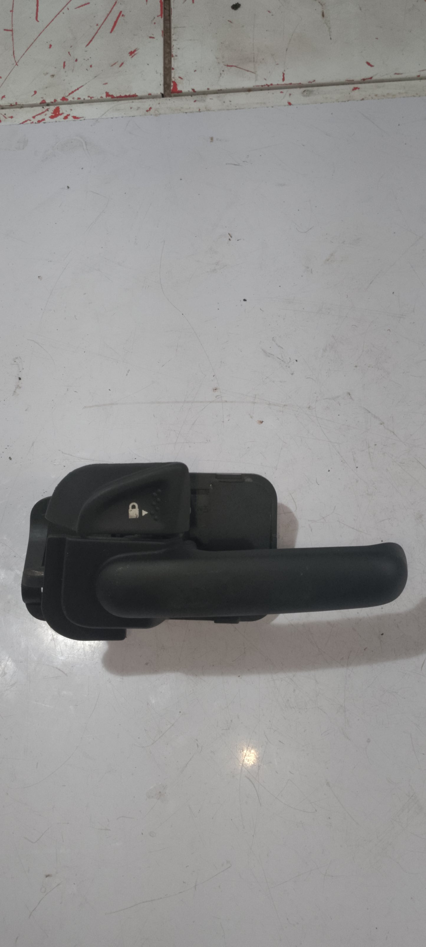 Inner Door Handle | Driver Side | Ford Explorer