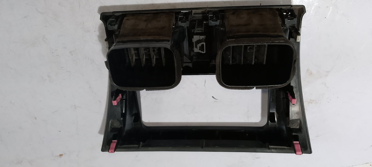 Vios center frame