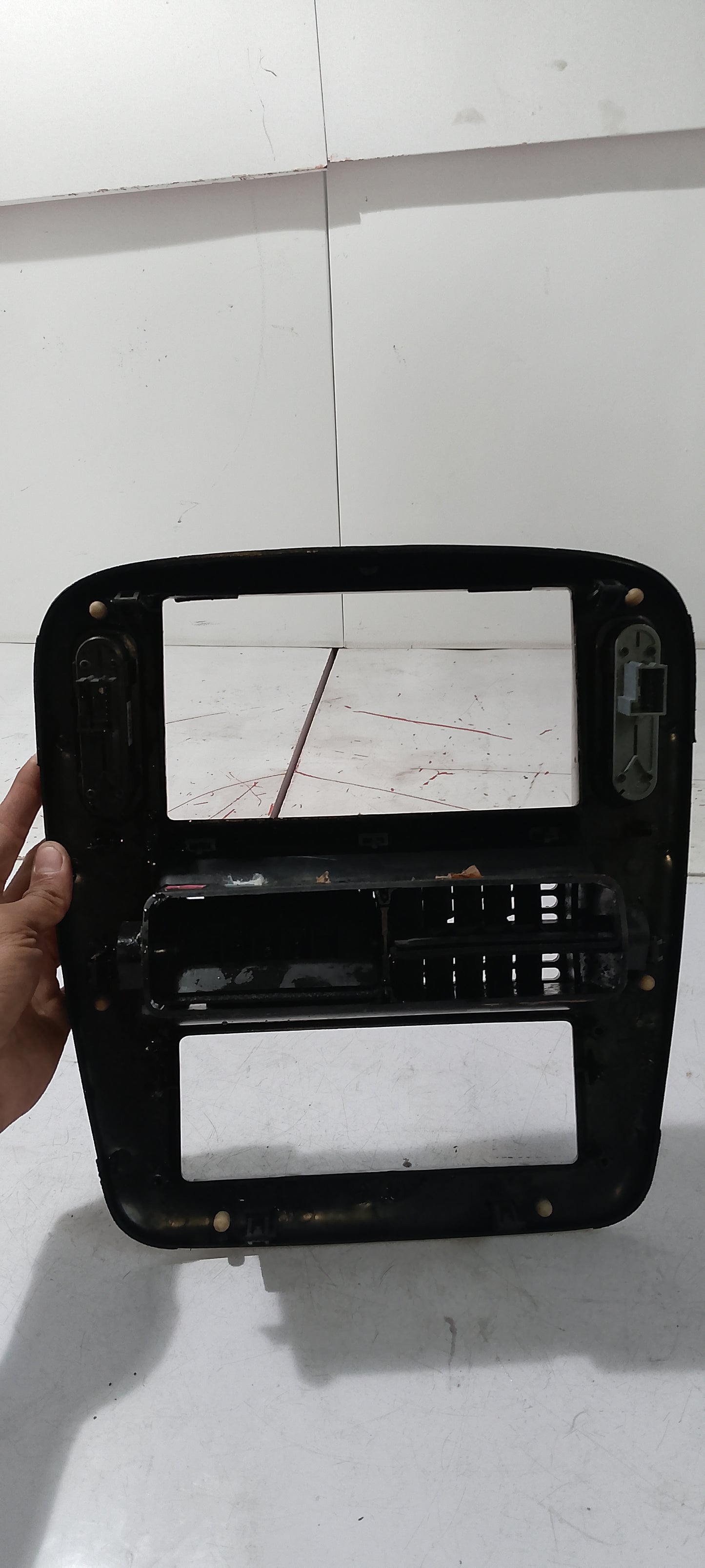 Center Frame|Ford Explorer