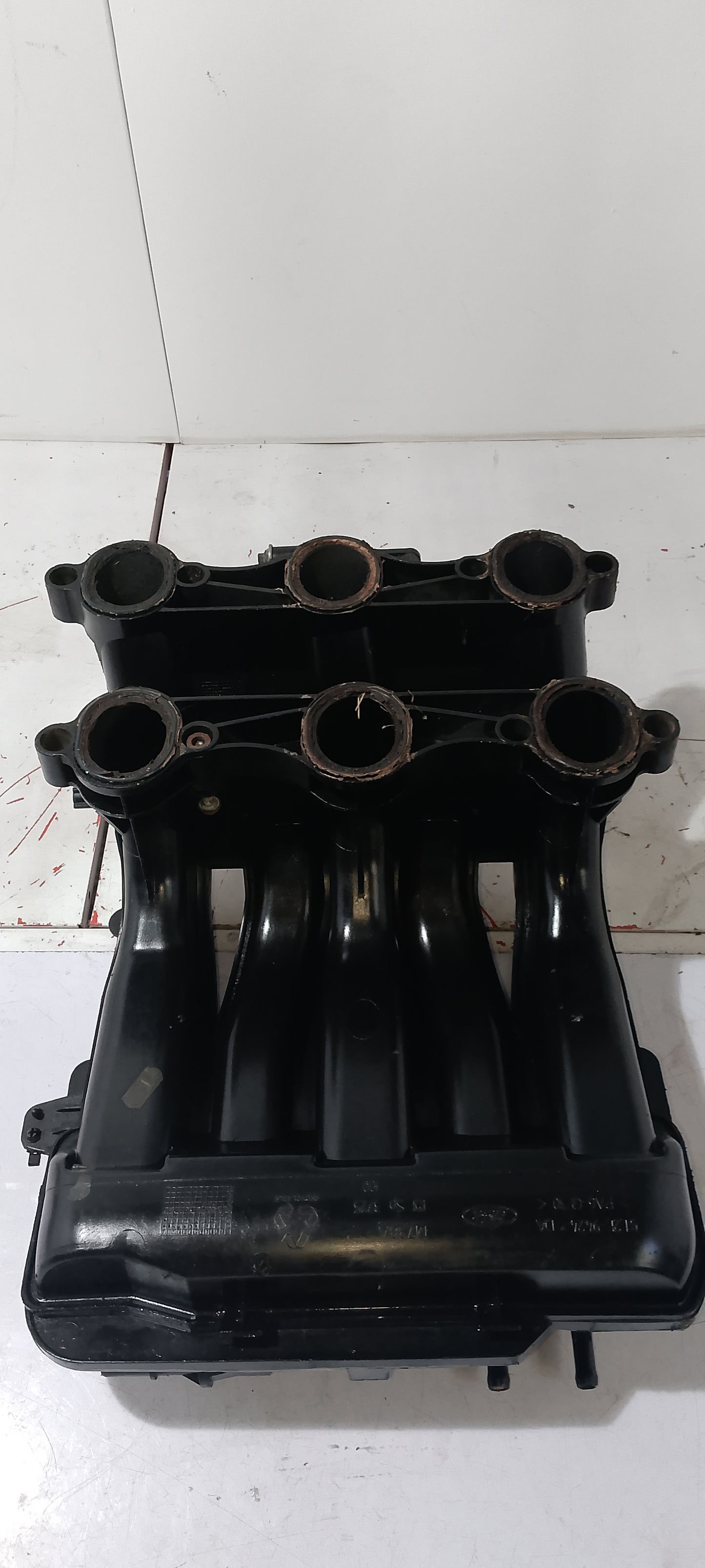 Intake manifold|Ford Explorer