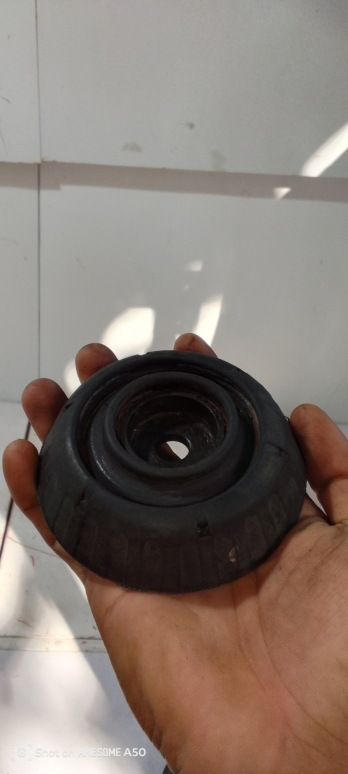 Shocks mountin|Accent gas