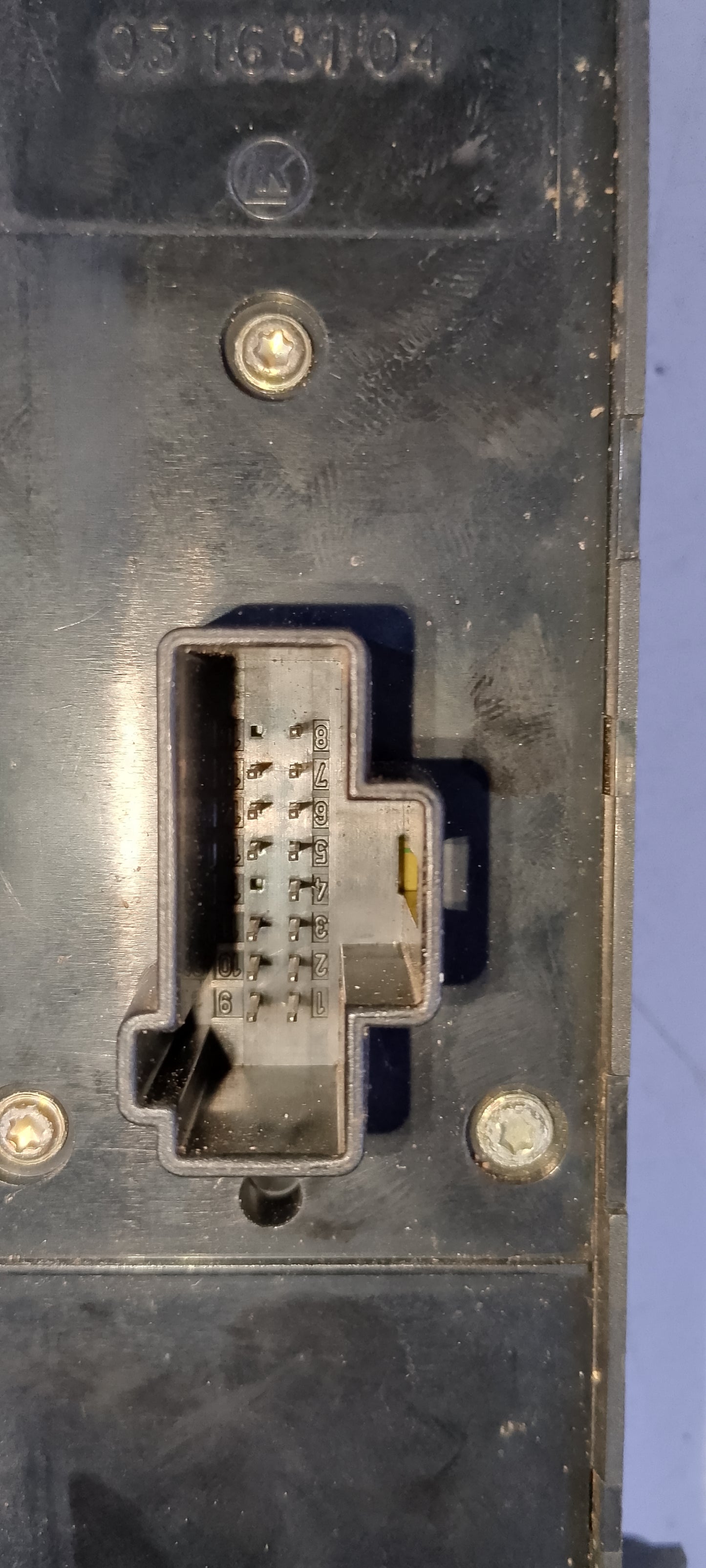 Main switch| Ford Focus 2.0