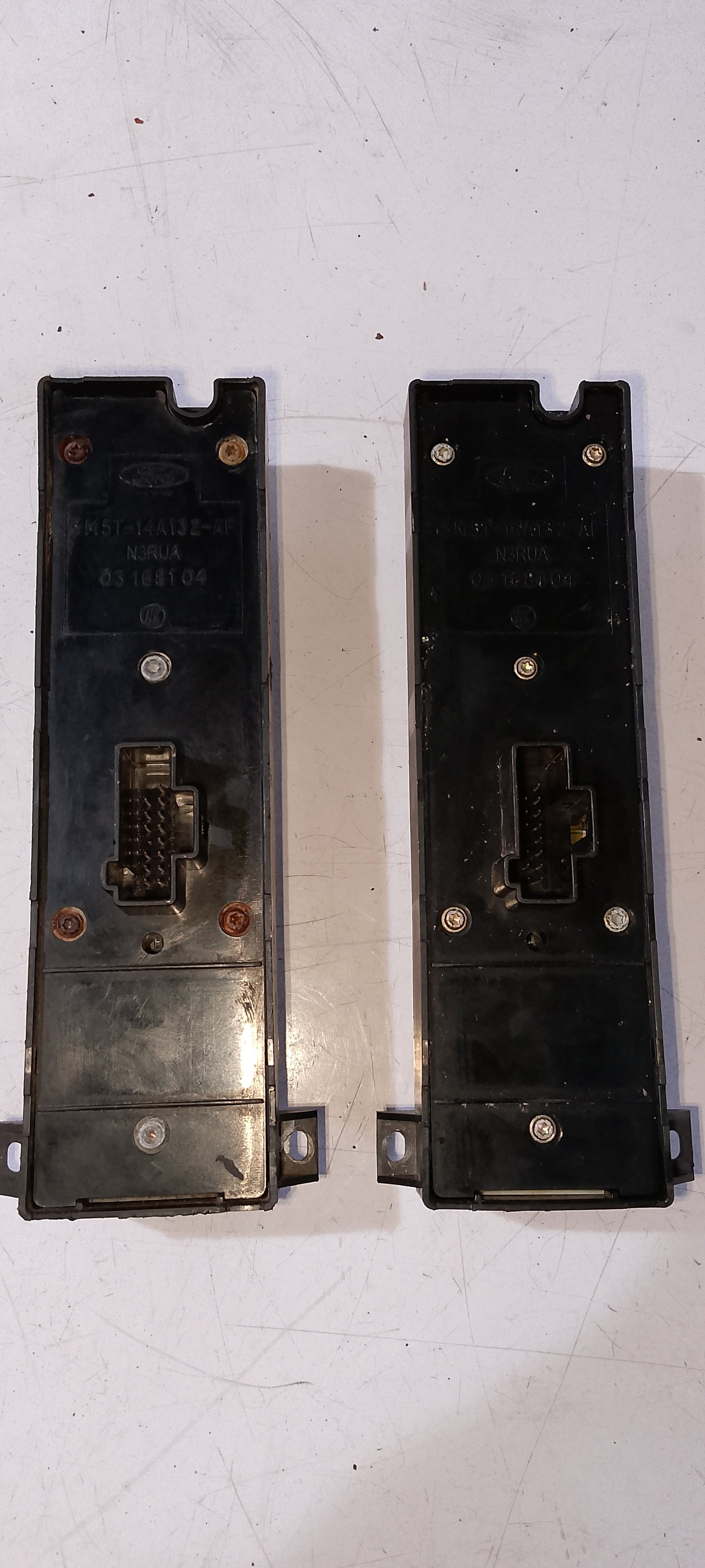 Main switch| Ford Focus 2.0