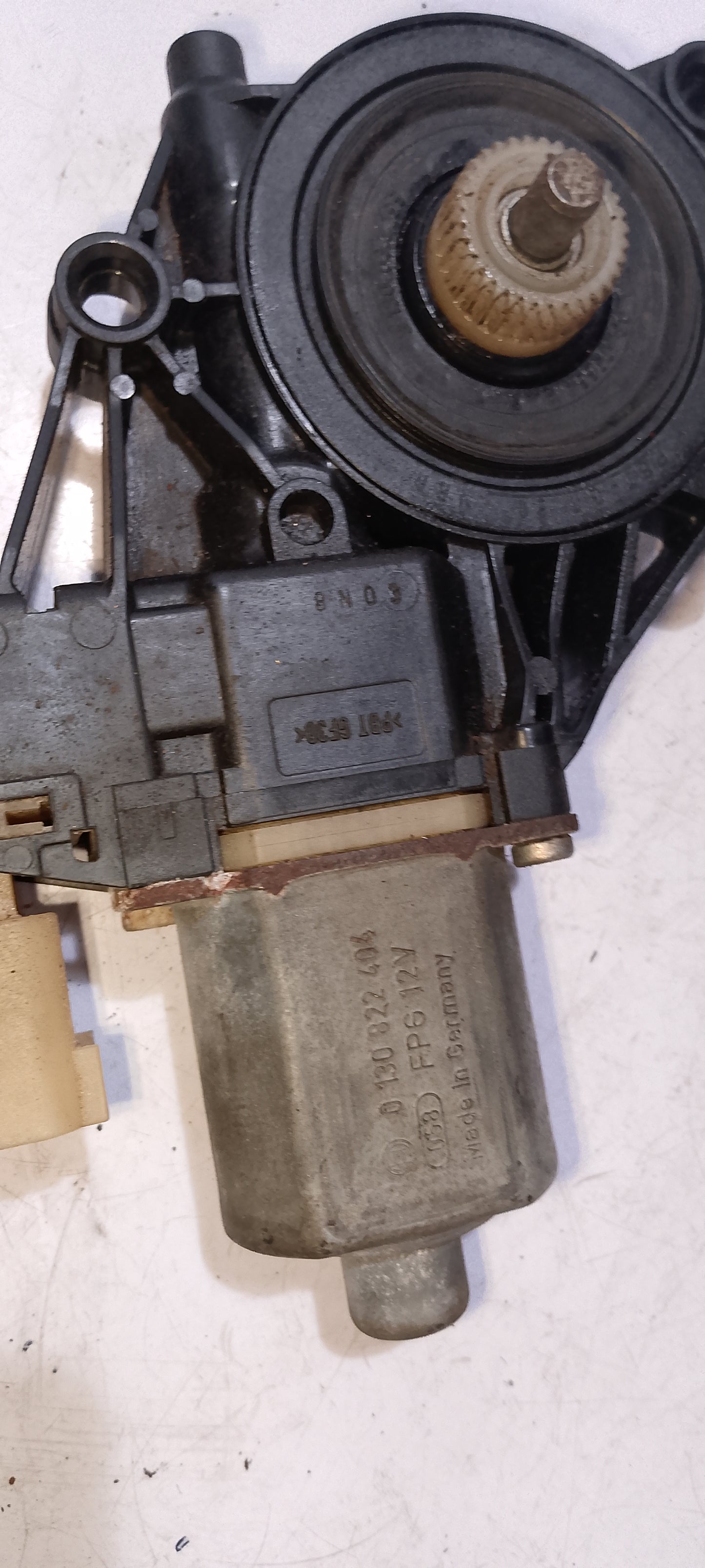 Power window motor fiesta