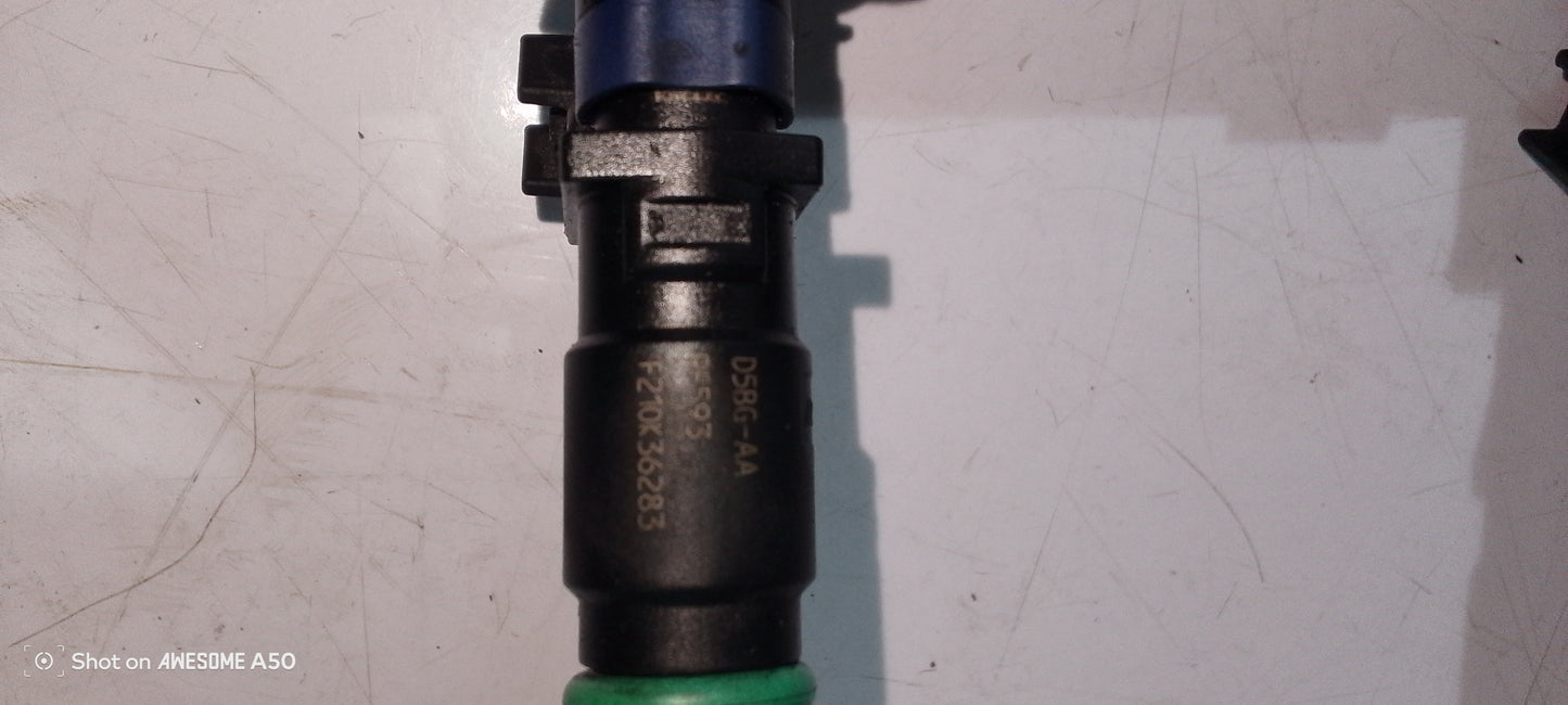 Fuel rail w/injector