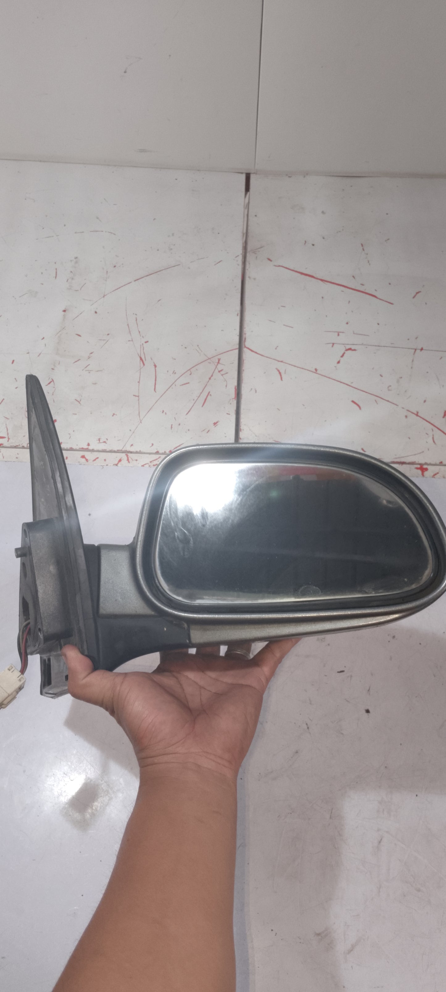 Side Mirror | Passenger Side | Chevrolet Optra