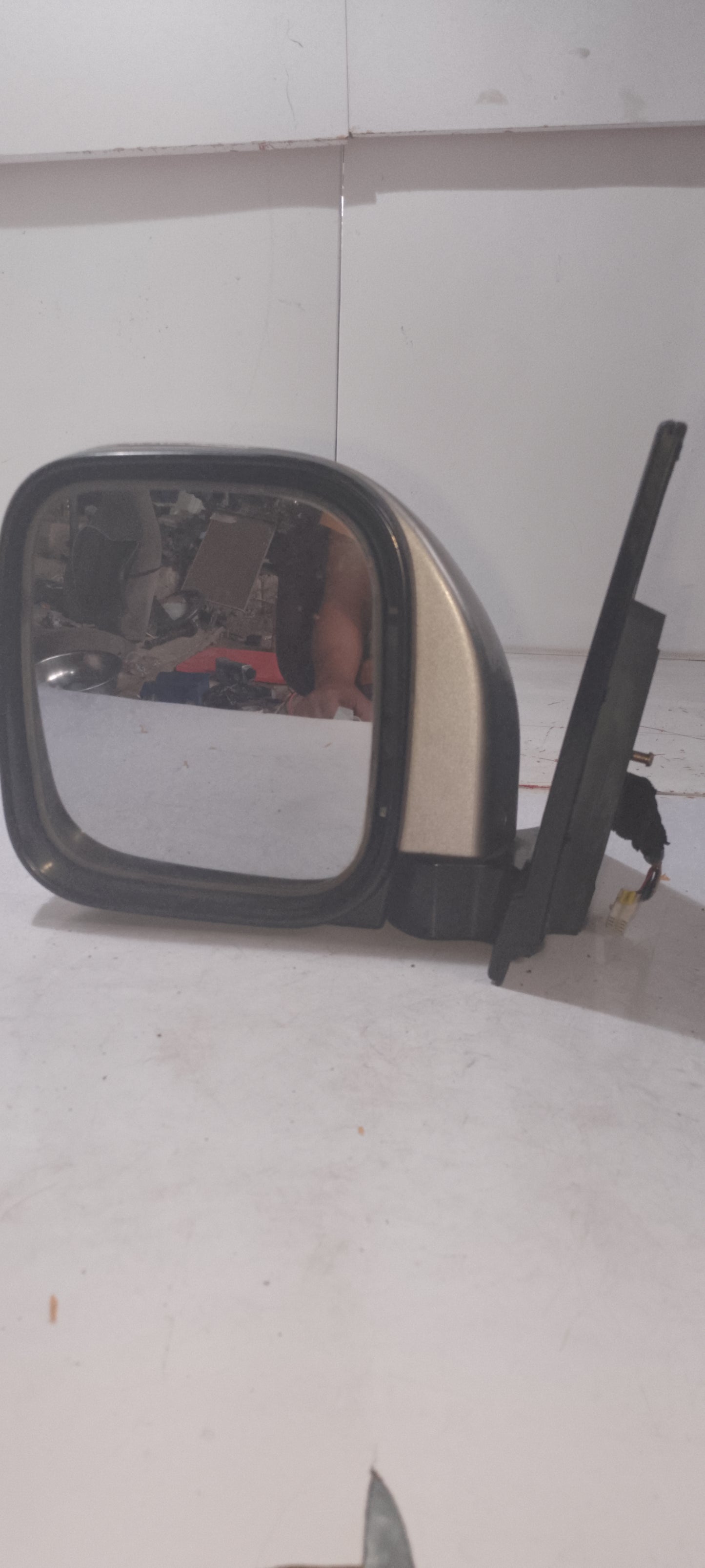 Side Mirror | Driver Side | Pajero