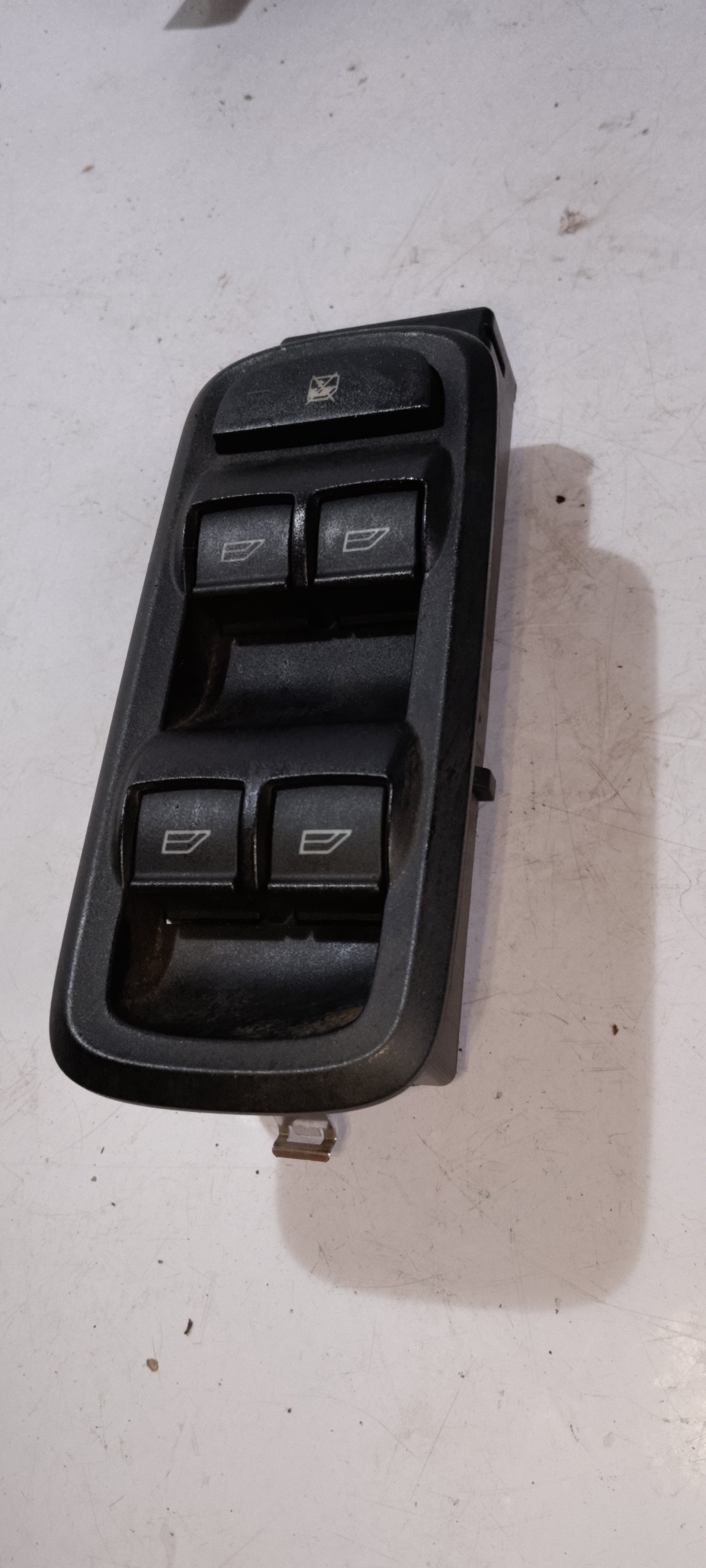 Main Switch | Ford Fiesta 1.5