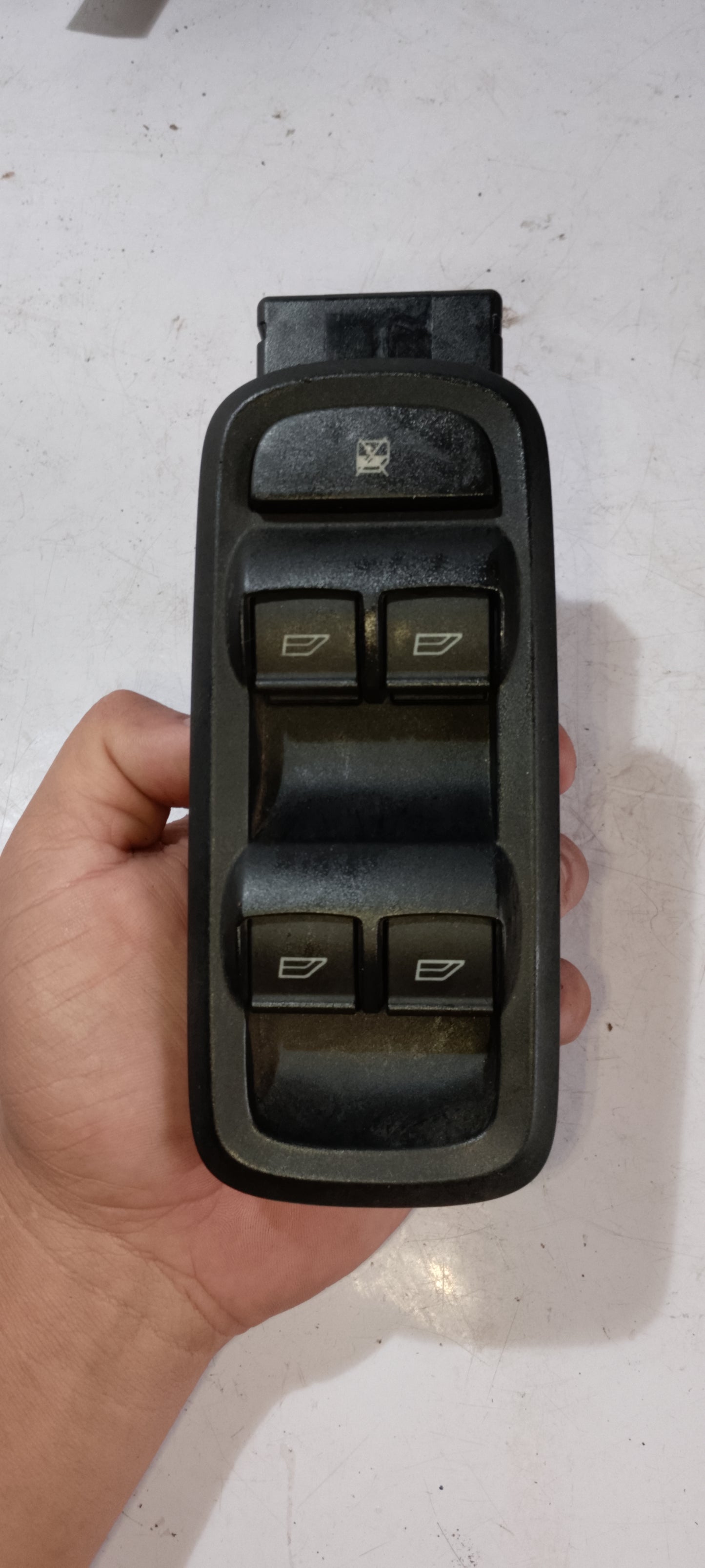 Main Switch | Ford Fiesta 1.5
