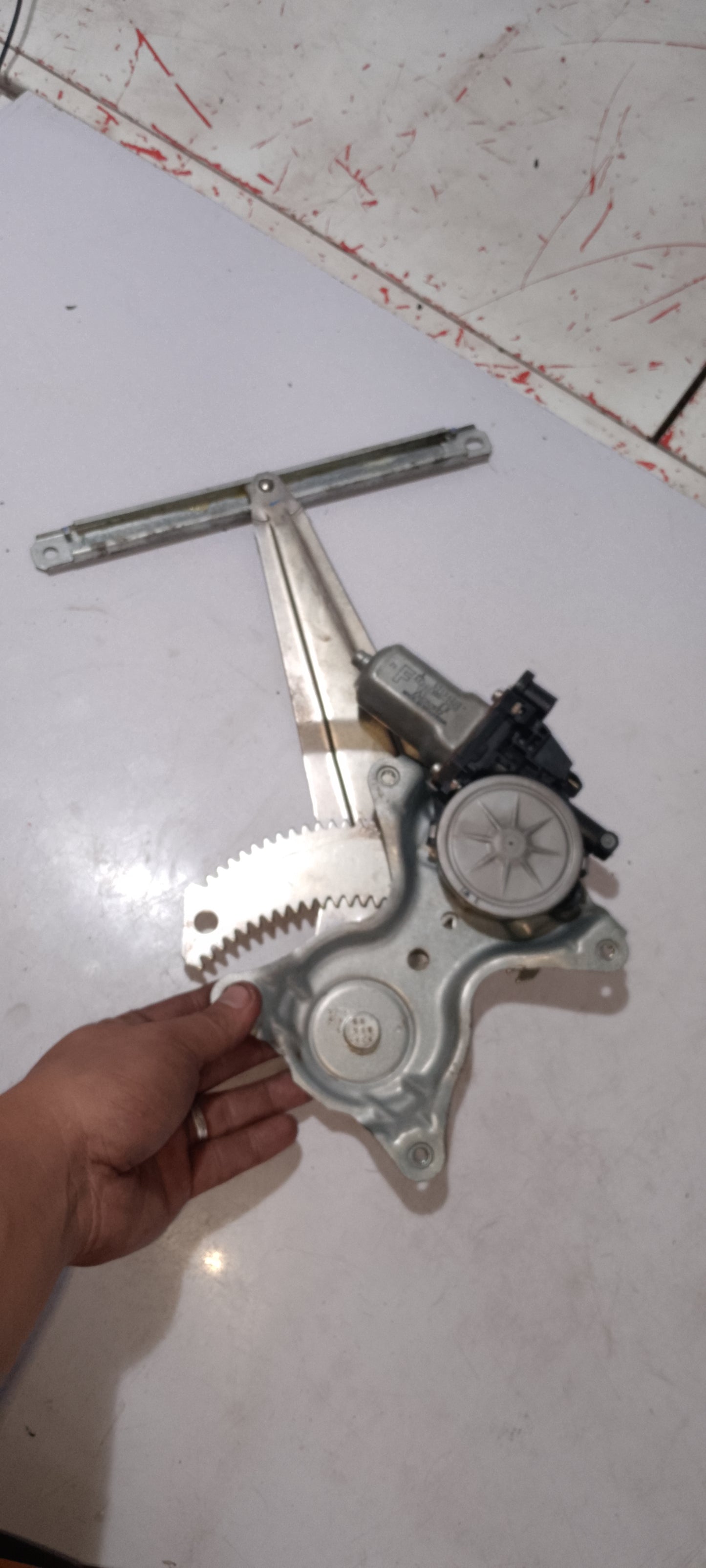Power Window Mechanism | Mitsubishi Mirage