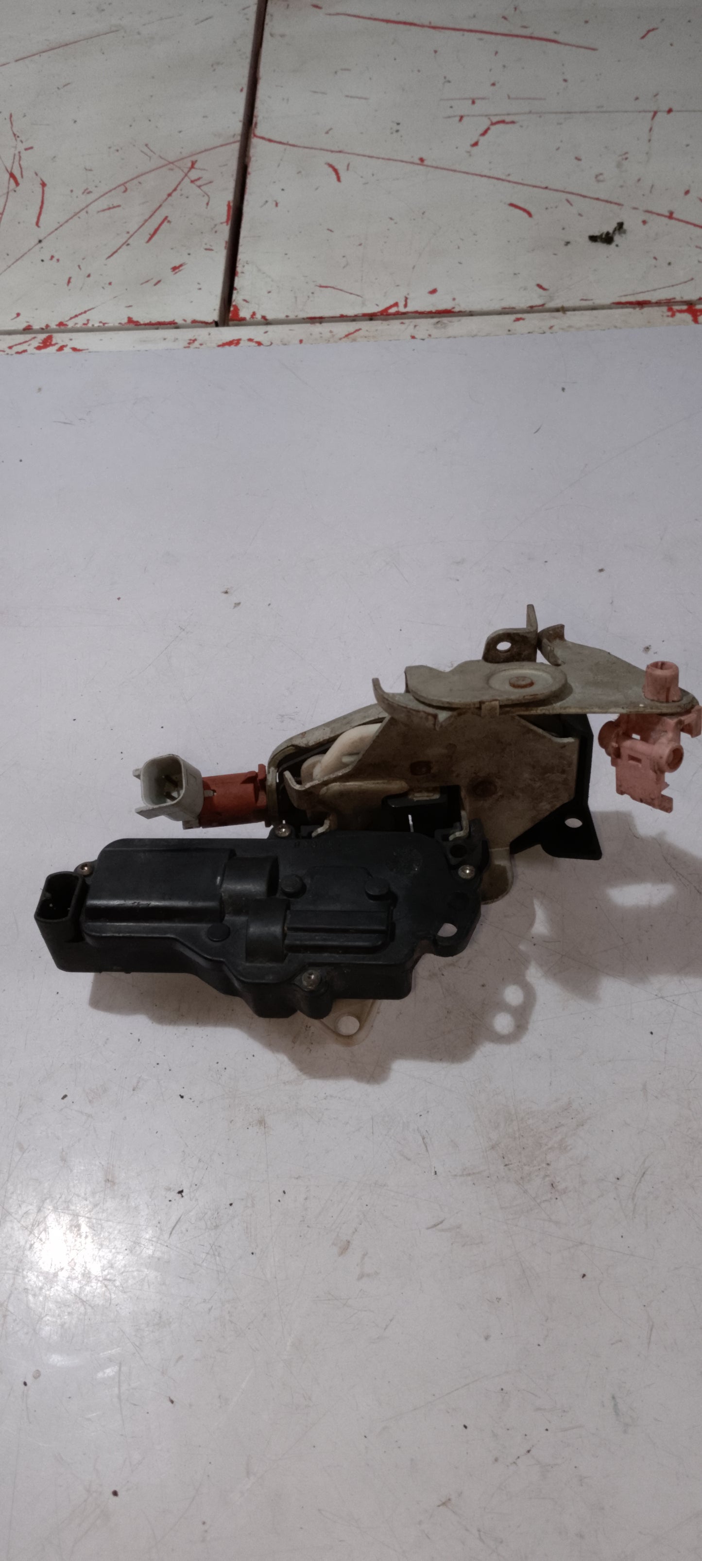 Door Lock Actuator | Mitsubishi Mirage