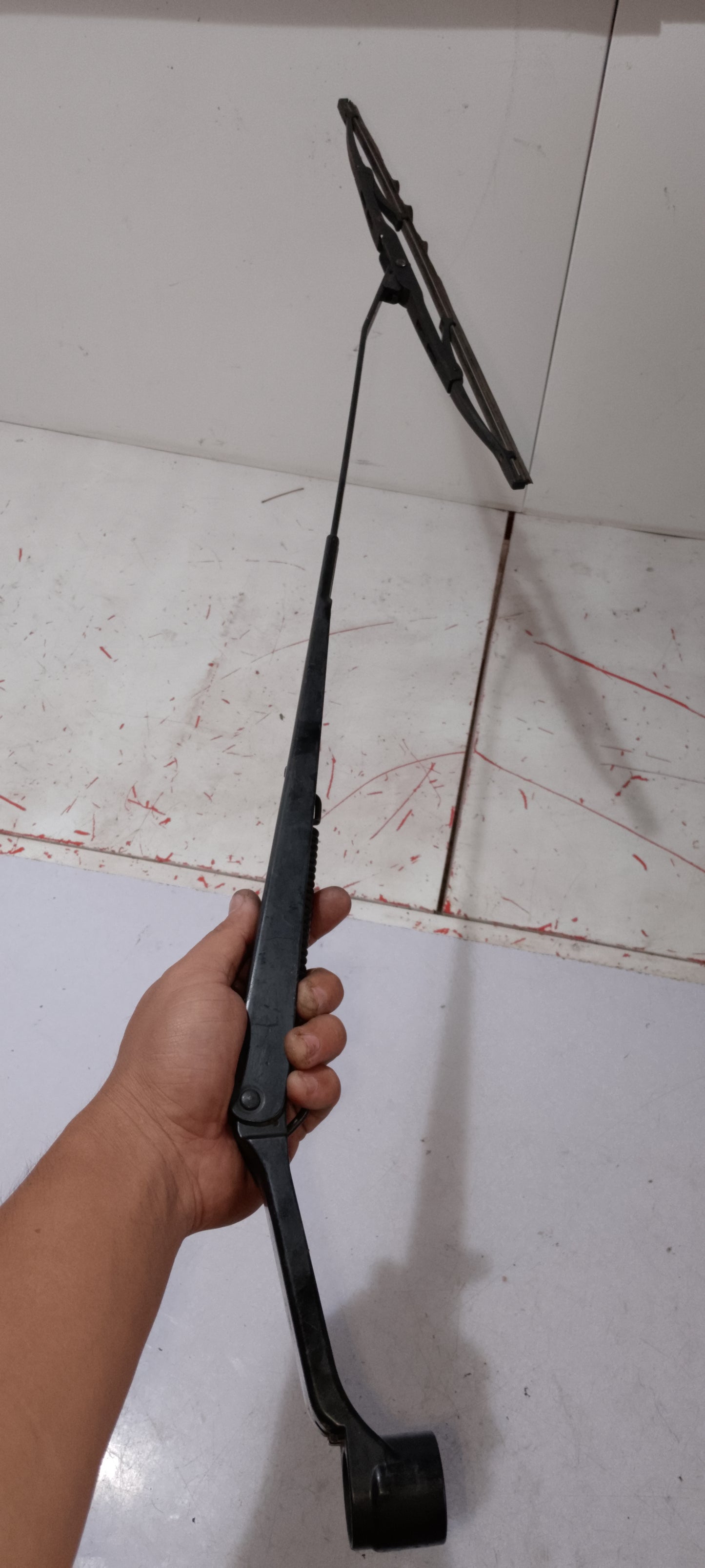Wiper Arm | Driver Side | Mitsubishi Mirage