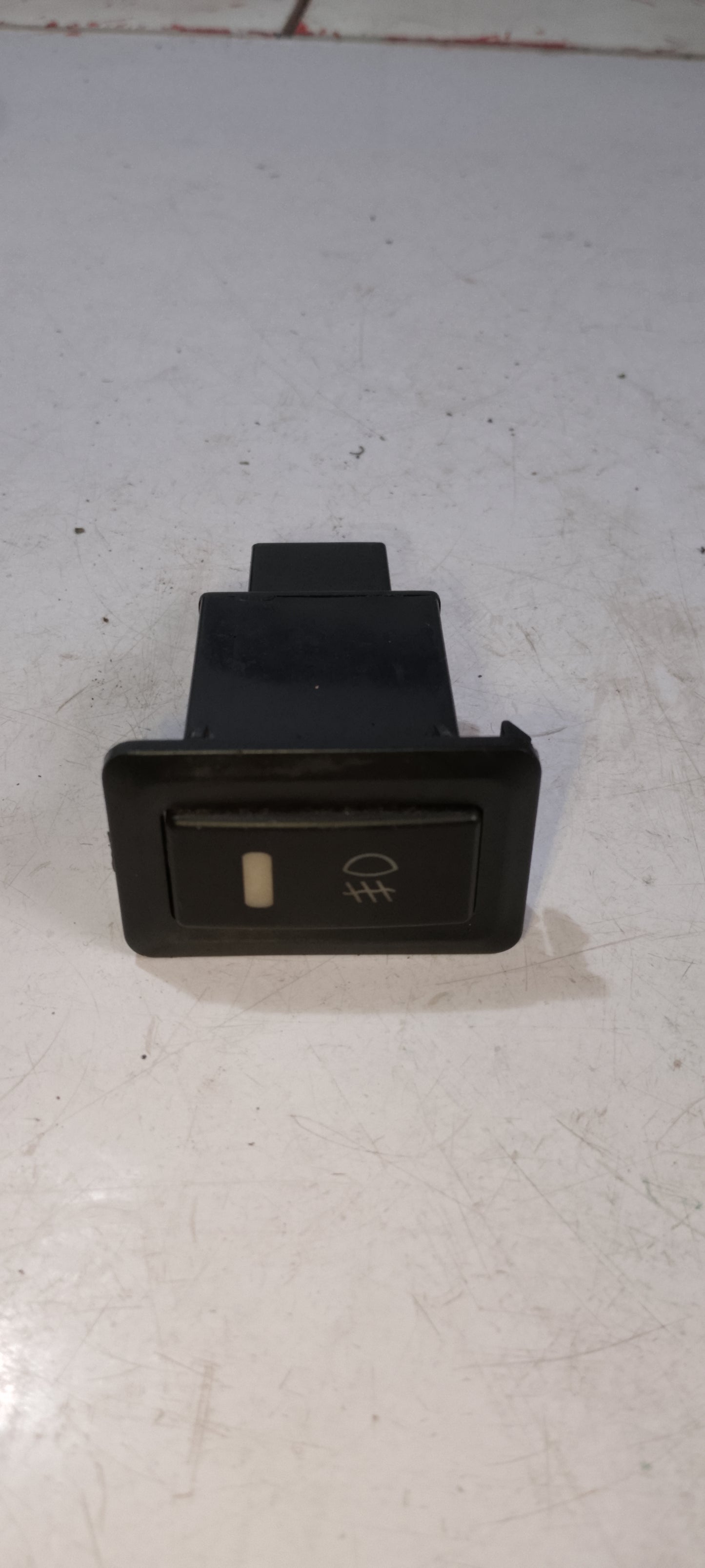 Fog Lamp Switch | Nissan Sentra