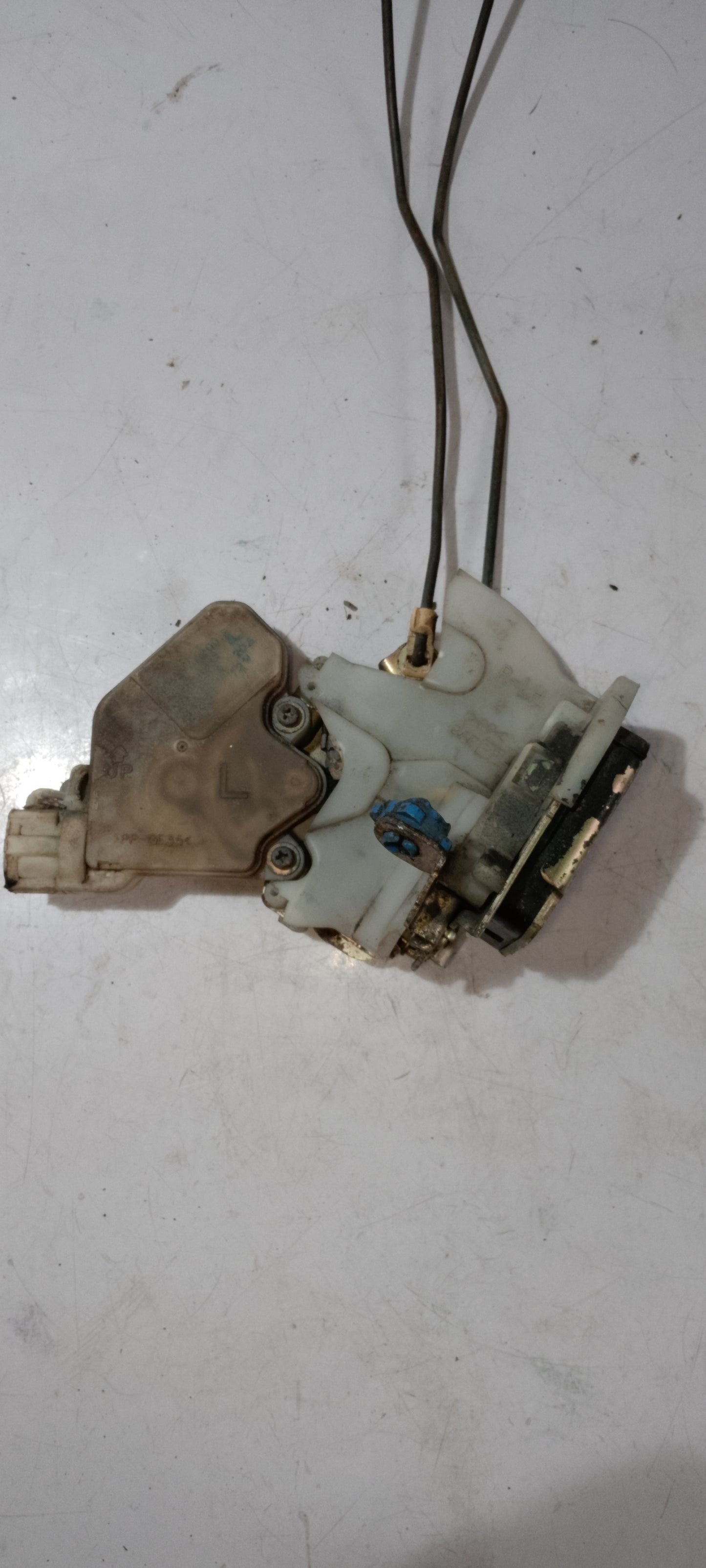Door Lock Actuator | Driver Side | Nissan Sentra
