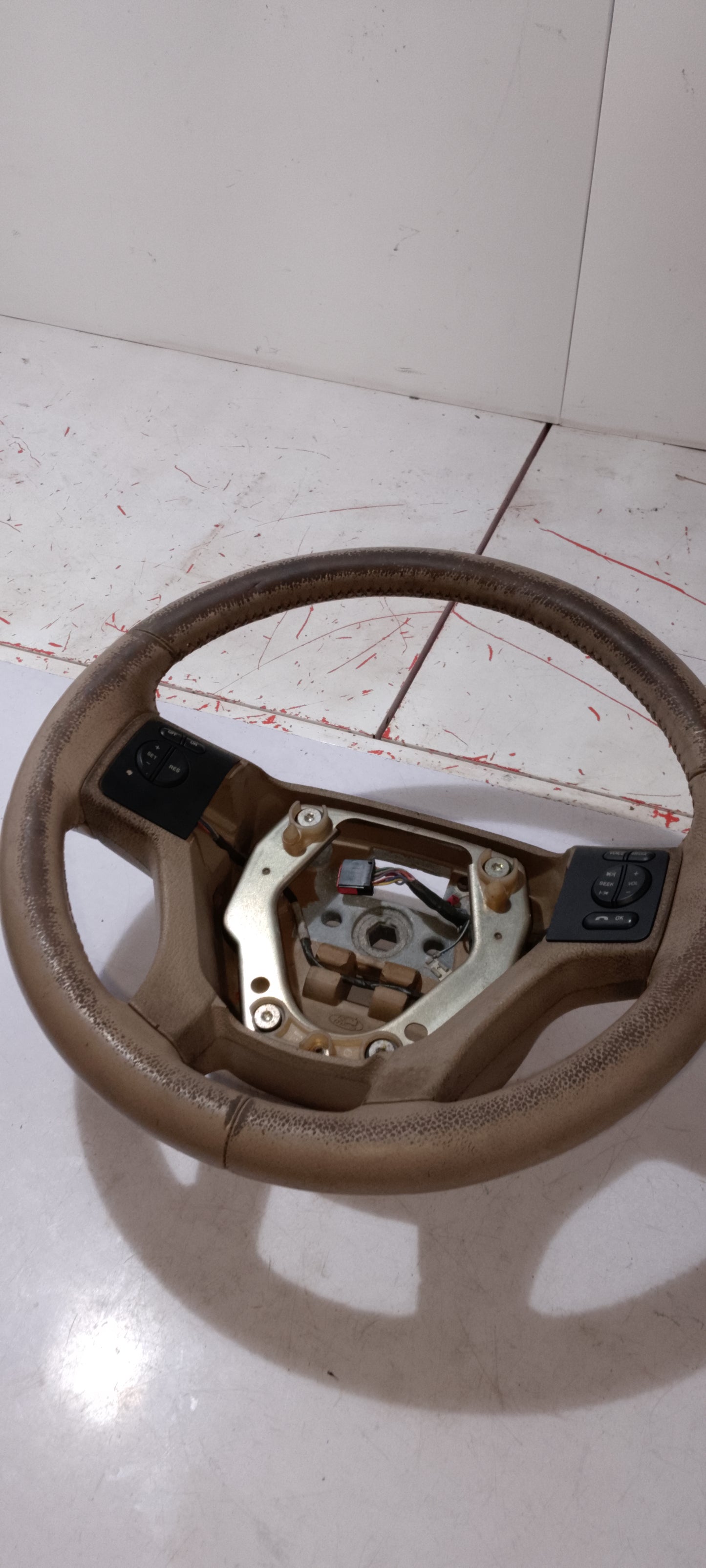 Steering Wheel | Ford Explorer