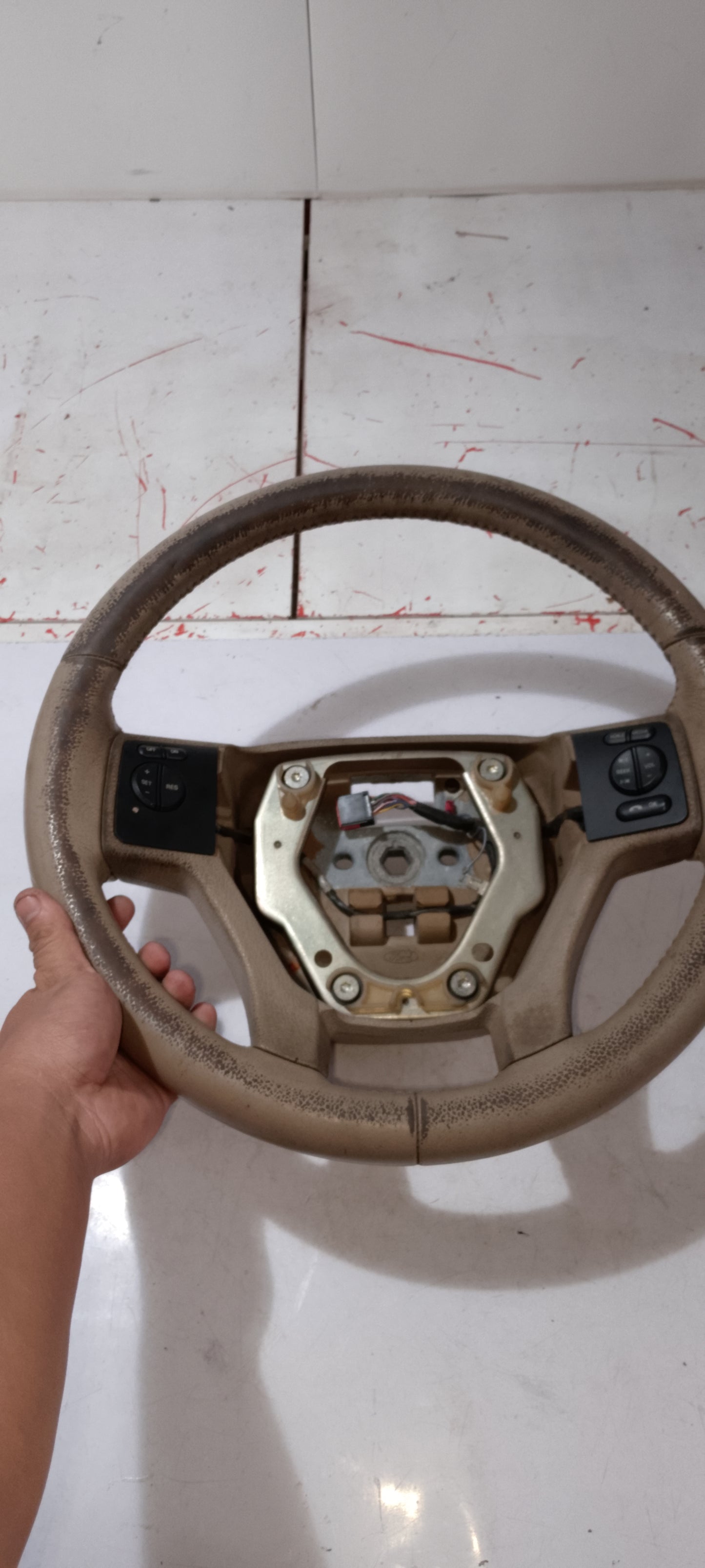 Steering Wheel | Ford Explorer