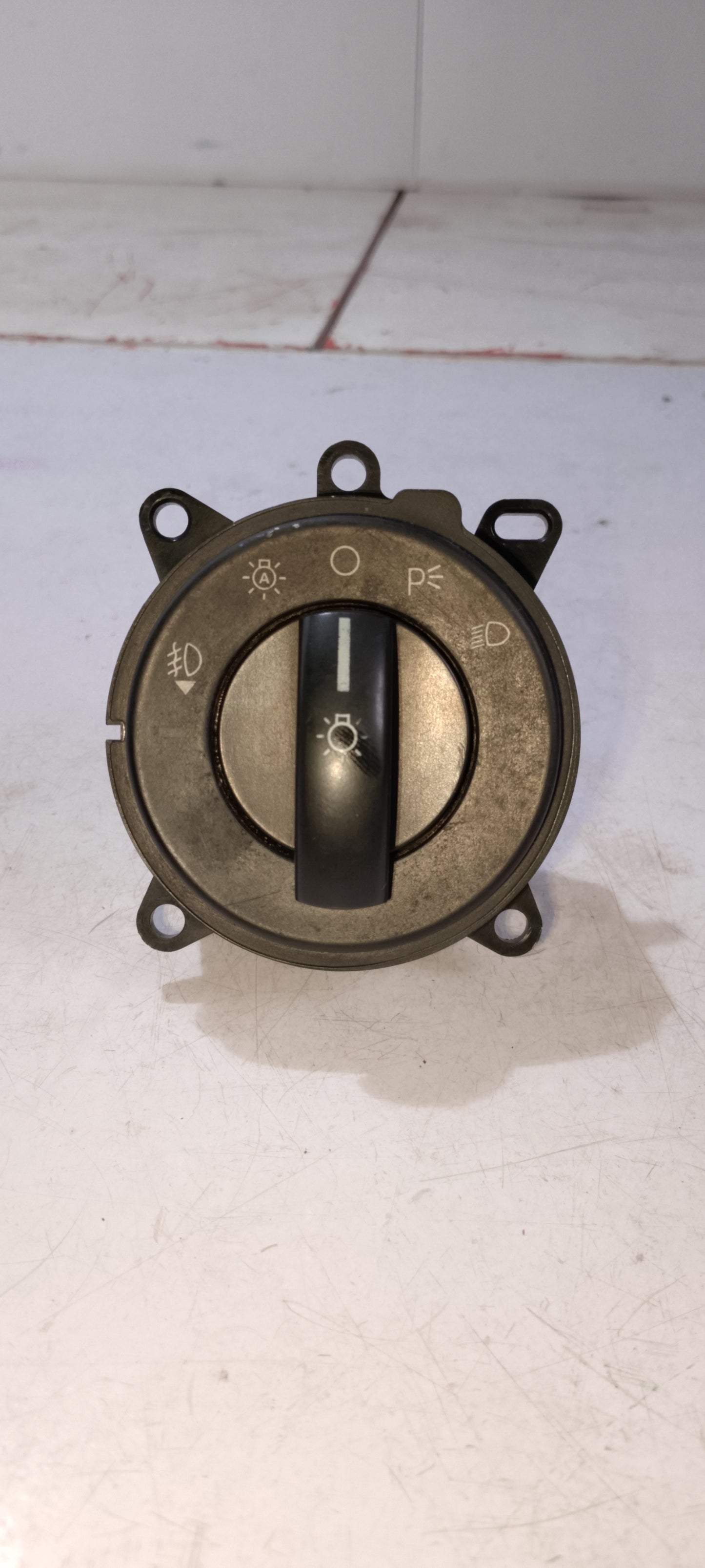 Fog Light Switch | Ford Explorer