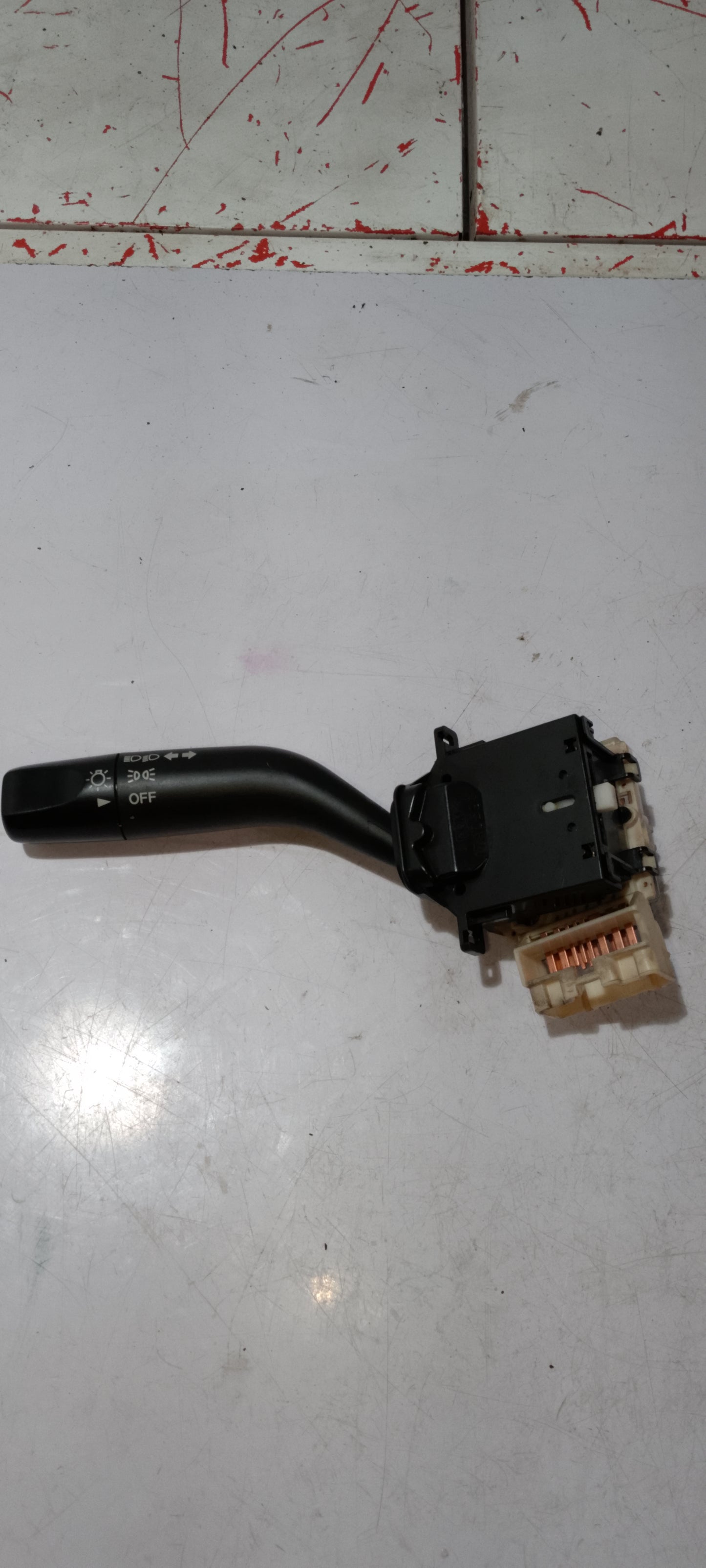 Head Light Switch | Ford Escape 2.3 2009