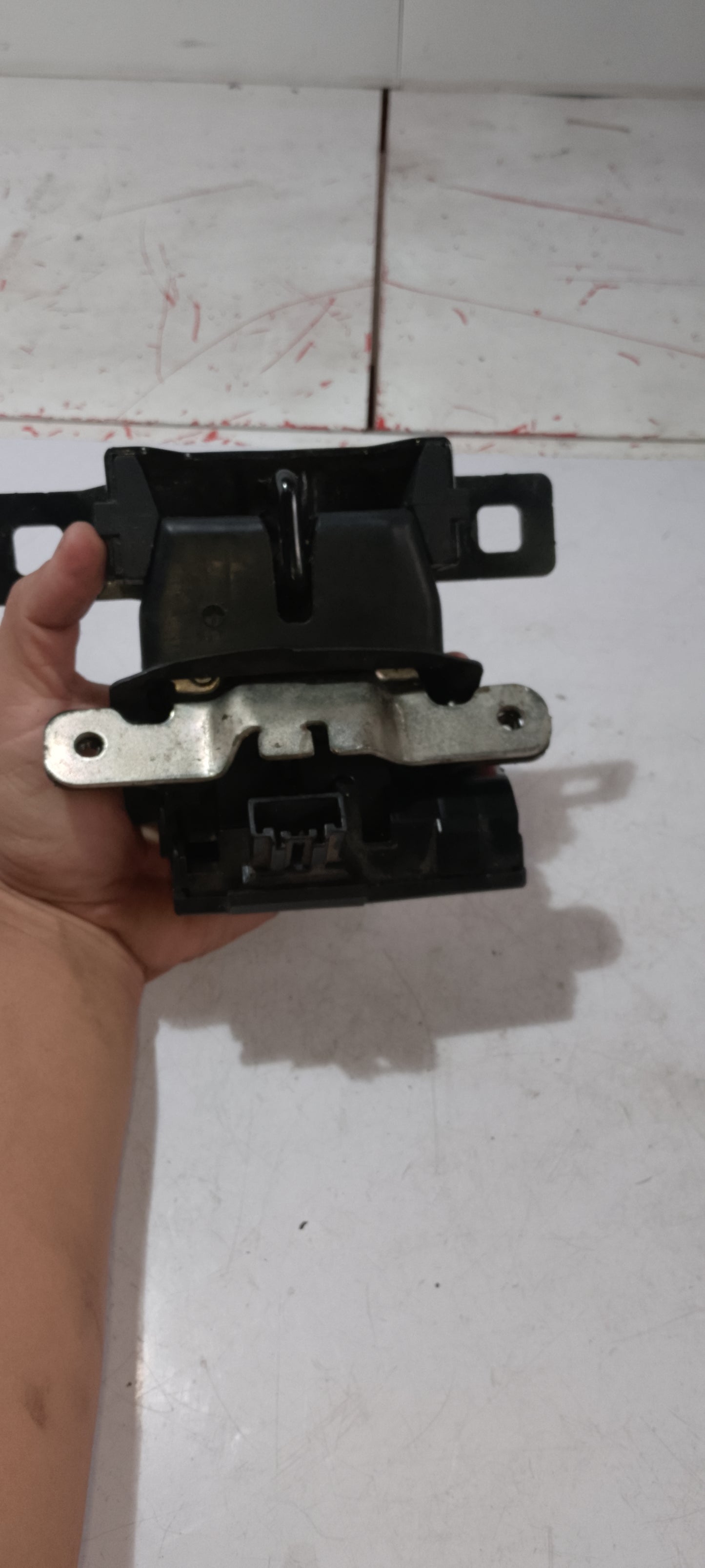 Trunk Lock | Ford Fiesta 1.5