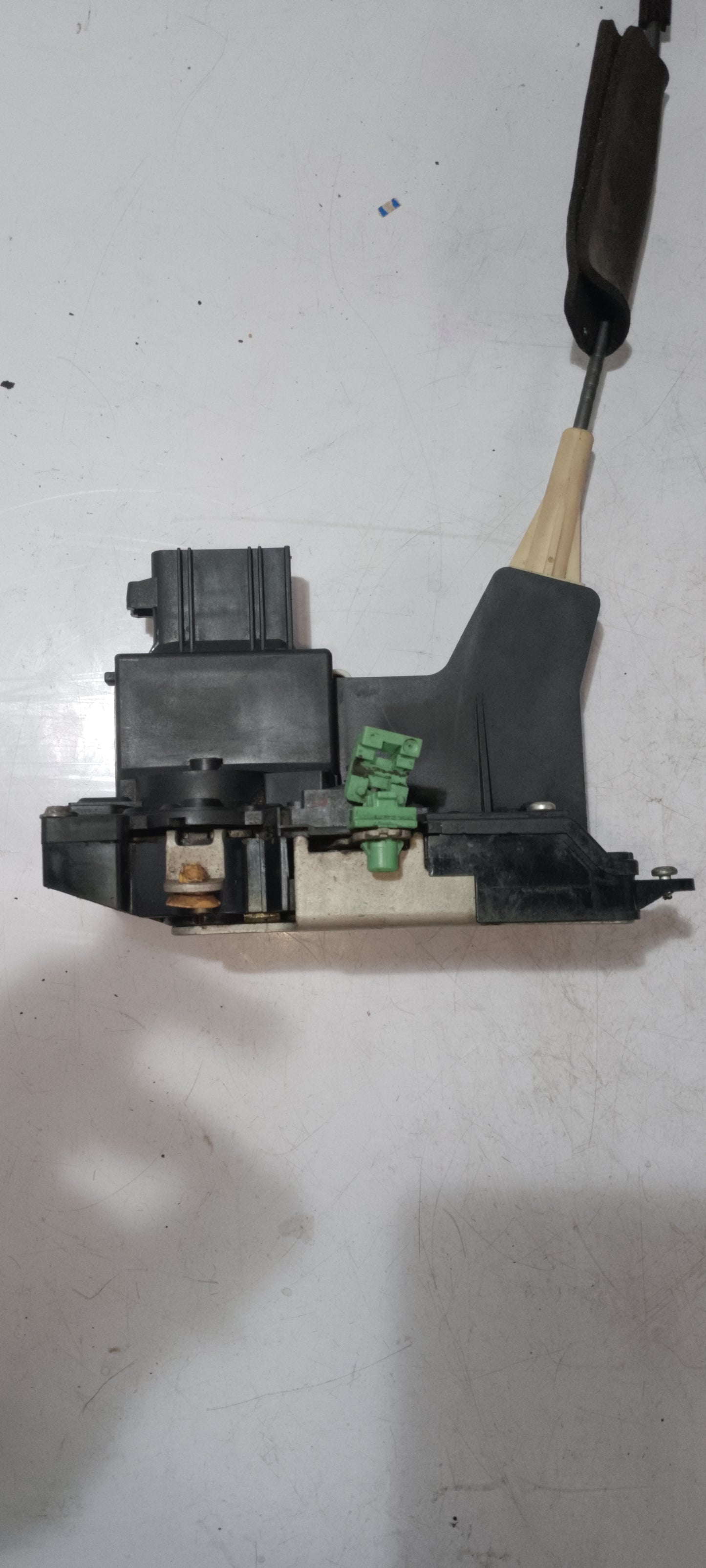 Door Lock Actuator | Driver Side | Ford Escape 2.3