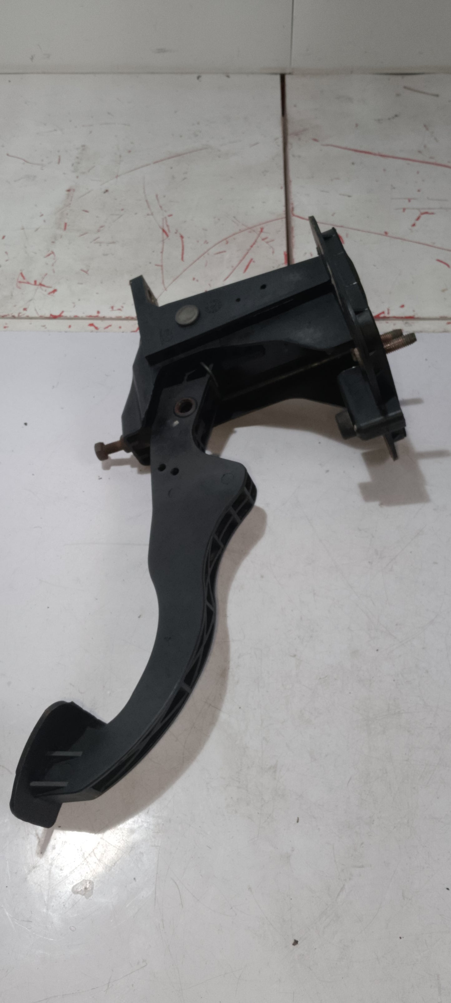 Clutch Pedal | Chevrolet Optra