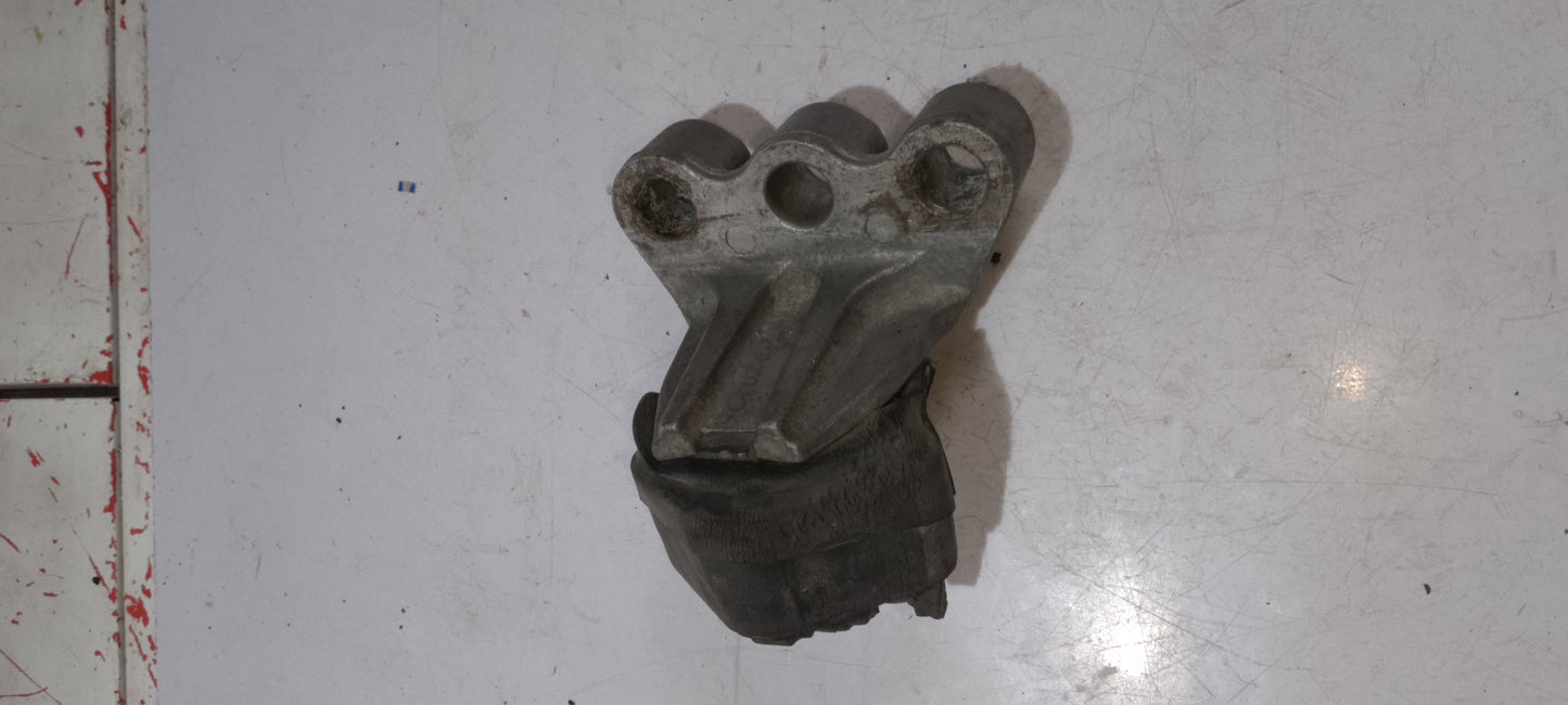 Engine Mounting | Chevrolet Cruze