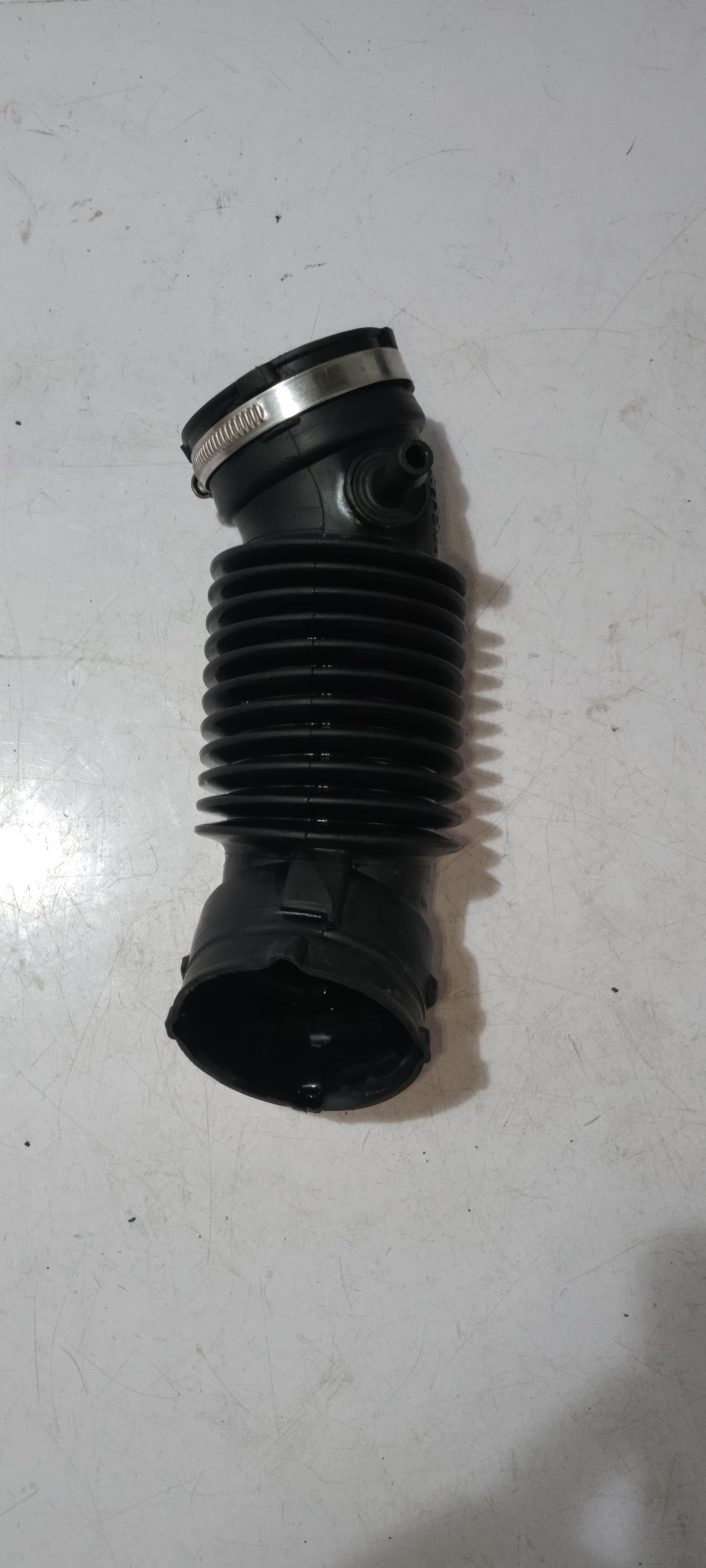 Air Box Hose | Ford Fiesta 1.5