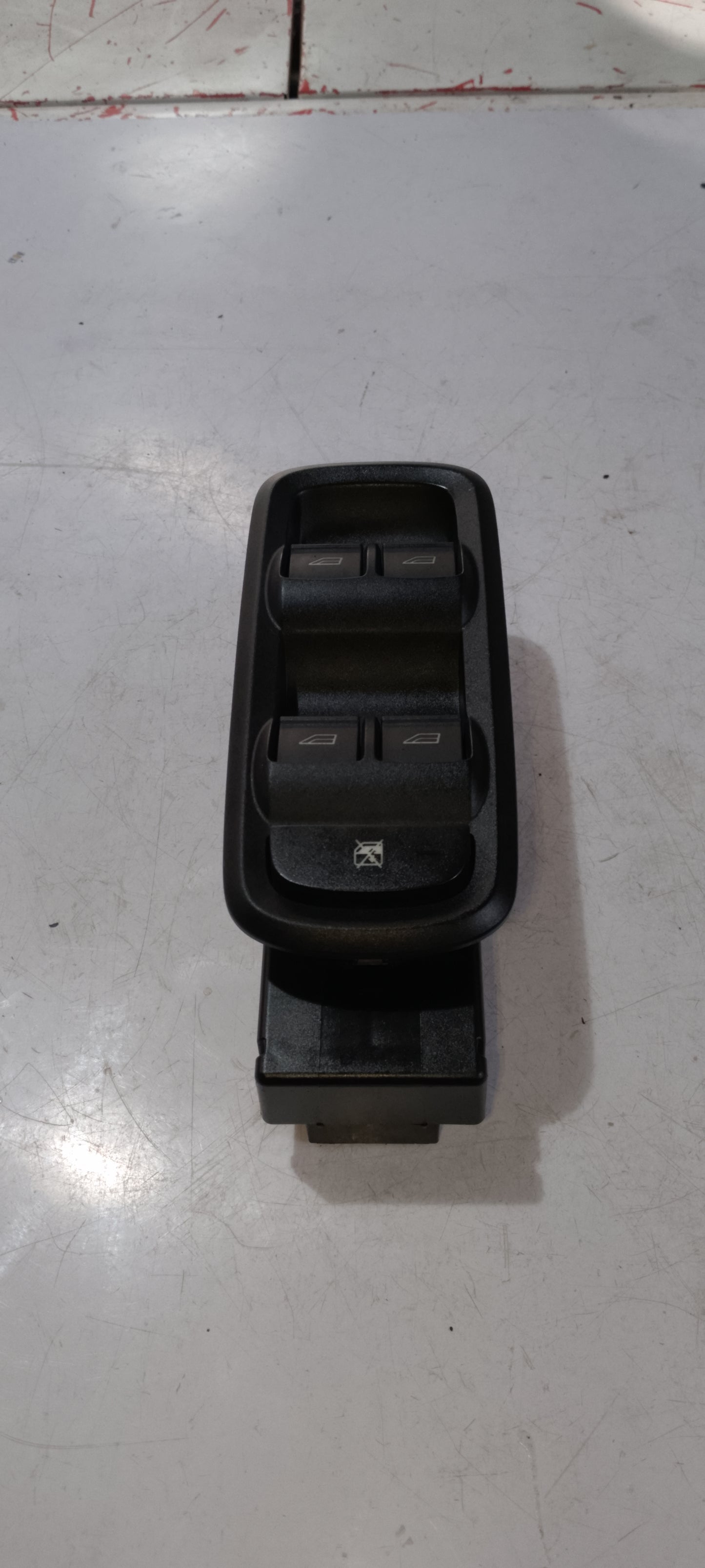 Main Switch | Ford Fiesta 1.5