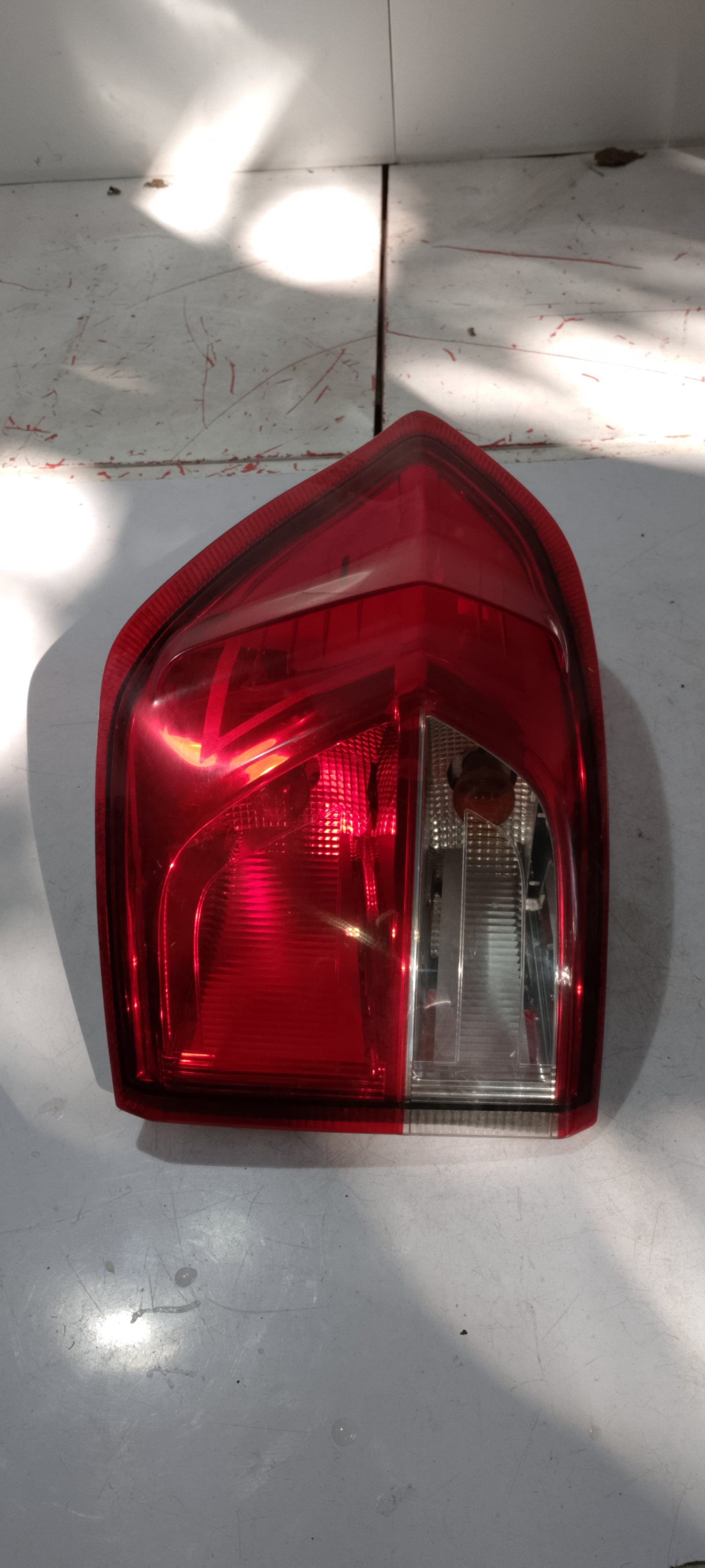 Tail Light | Passenger Side | Ford Ecosport