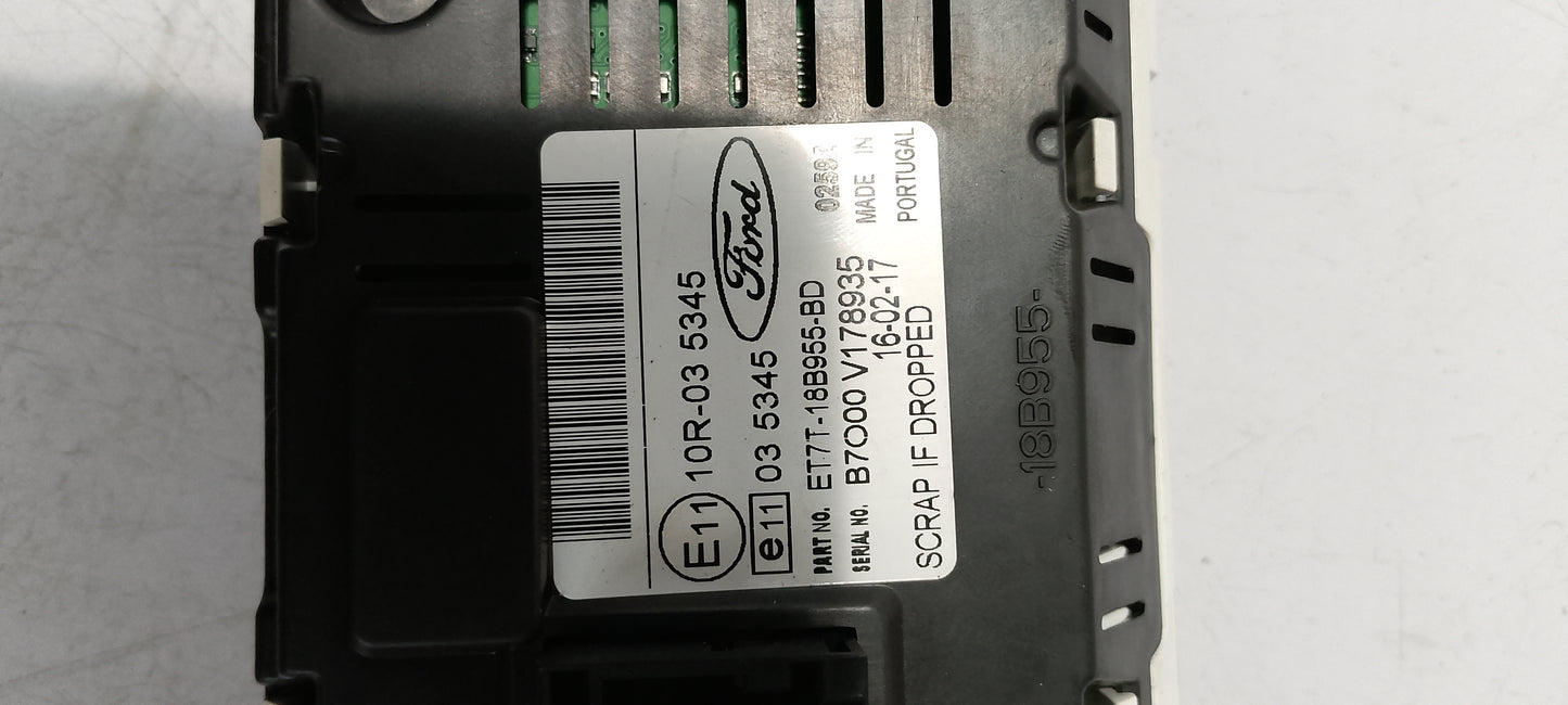 Digital Clock | Ford Ecosport