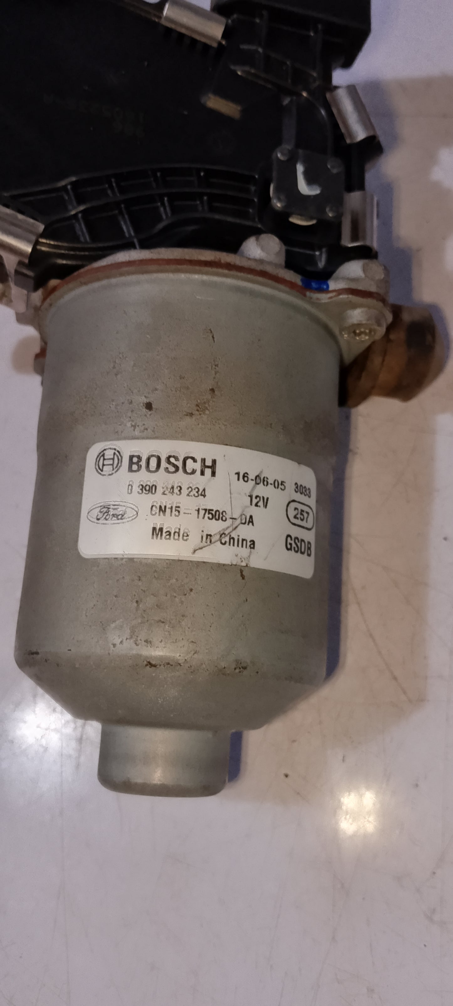 Rear wiper motor | Ford EcoSport