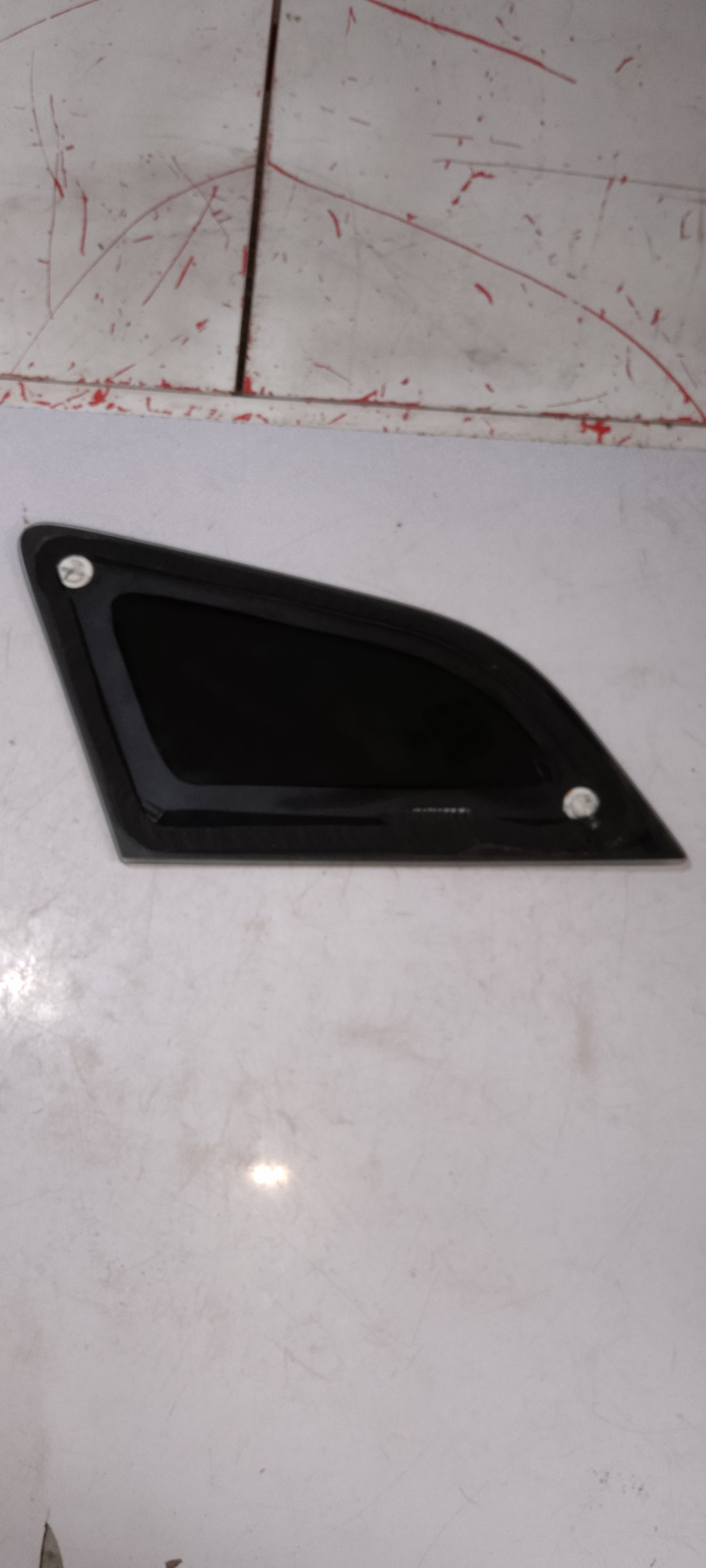 Quarter Glass | Rear Driver Side | Ford Ecosport