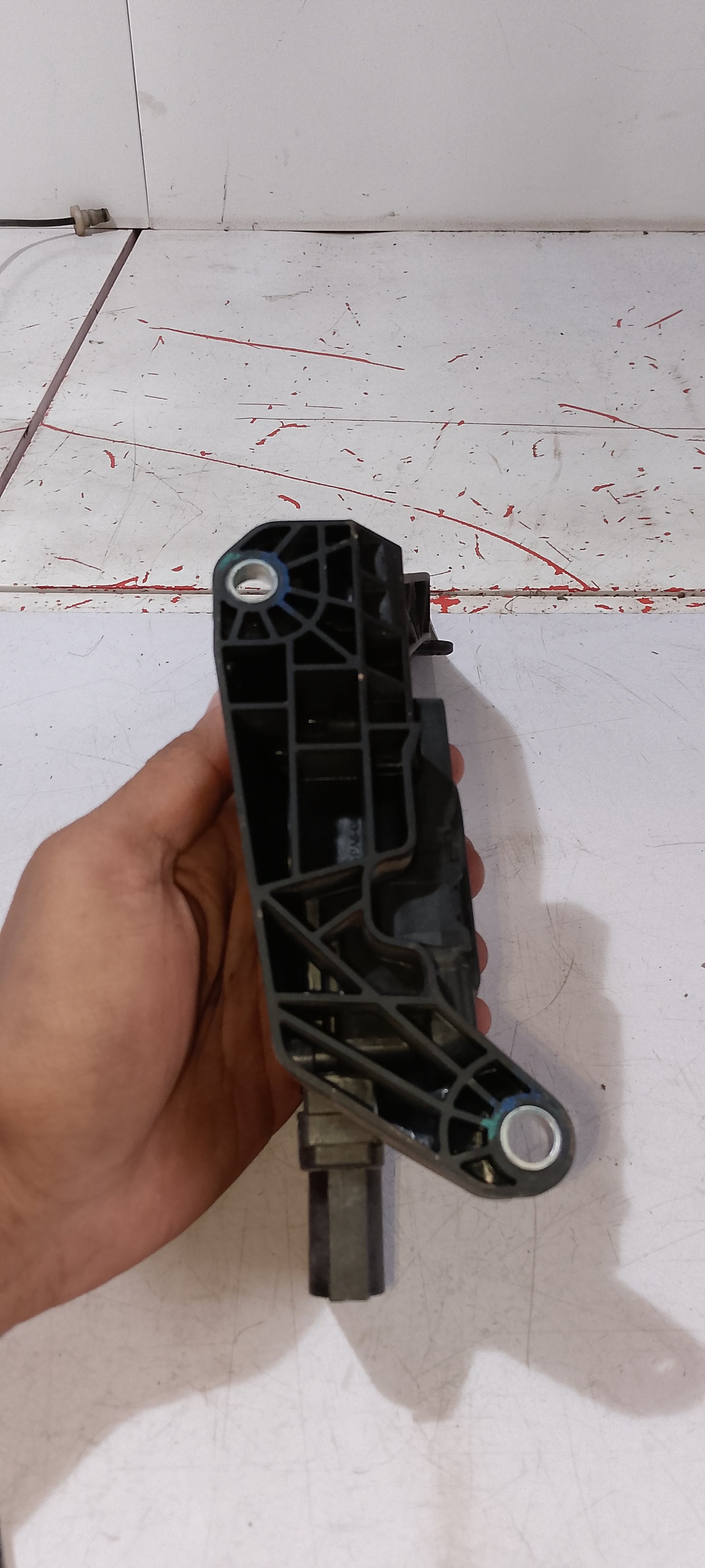 Accelerator pedal sensor | Ford Ecosport