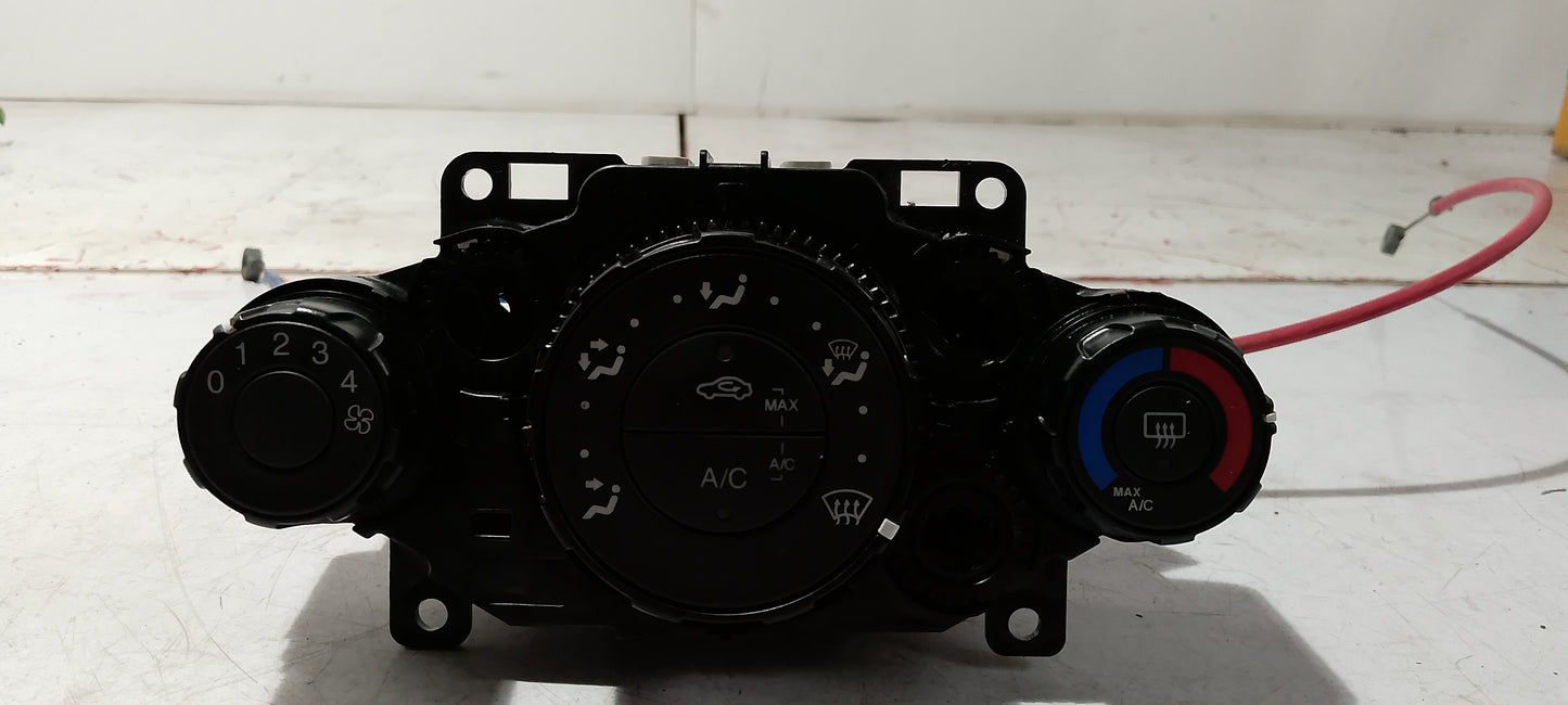 Climate Control | Ford Fiesta 1.5
