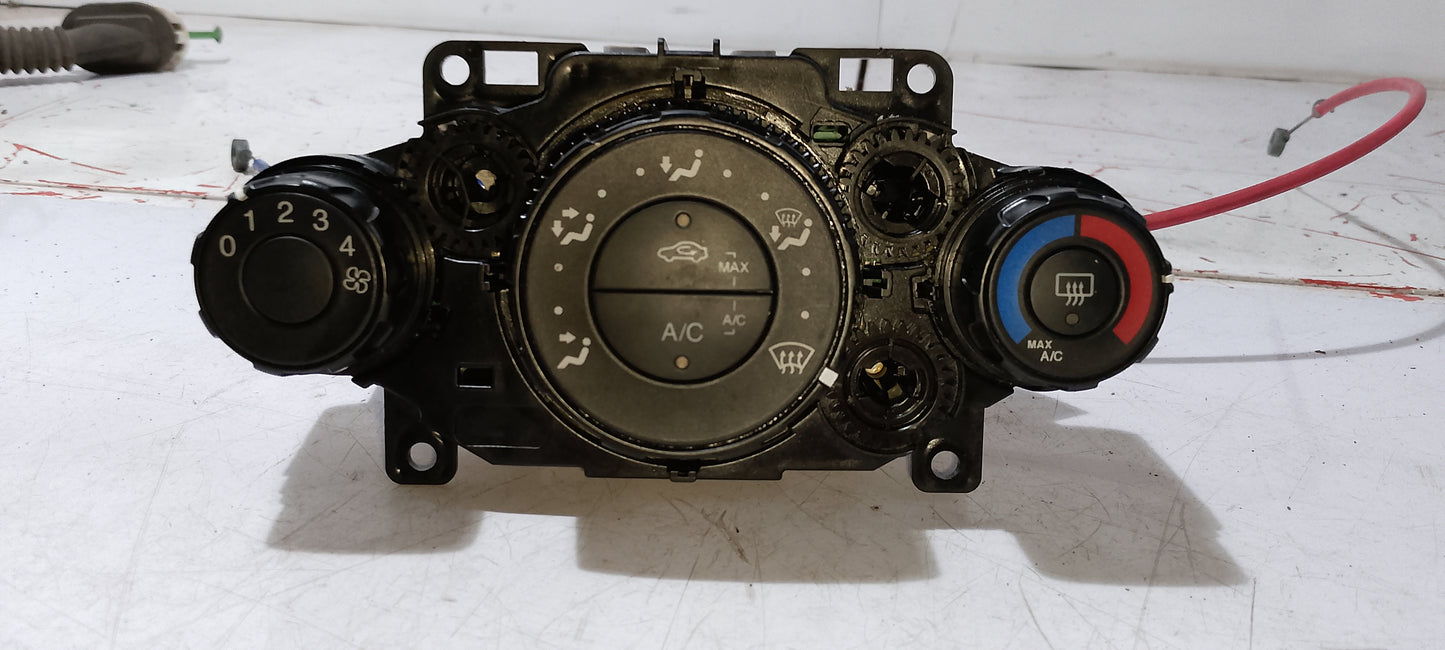 Climate Control | Ford Fiesta 1.5
