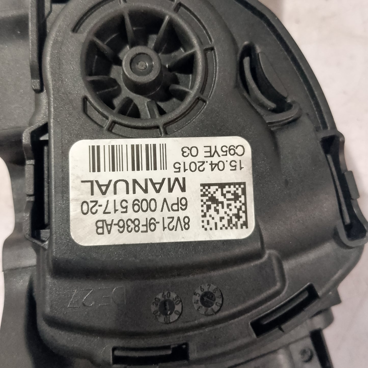 Accelerator pedal sensor | Ford Fiesta