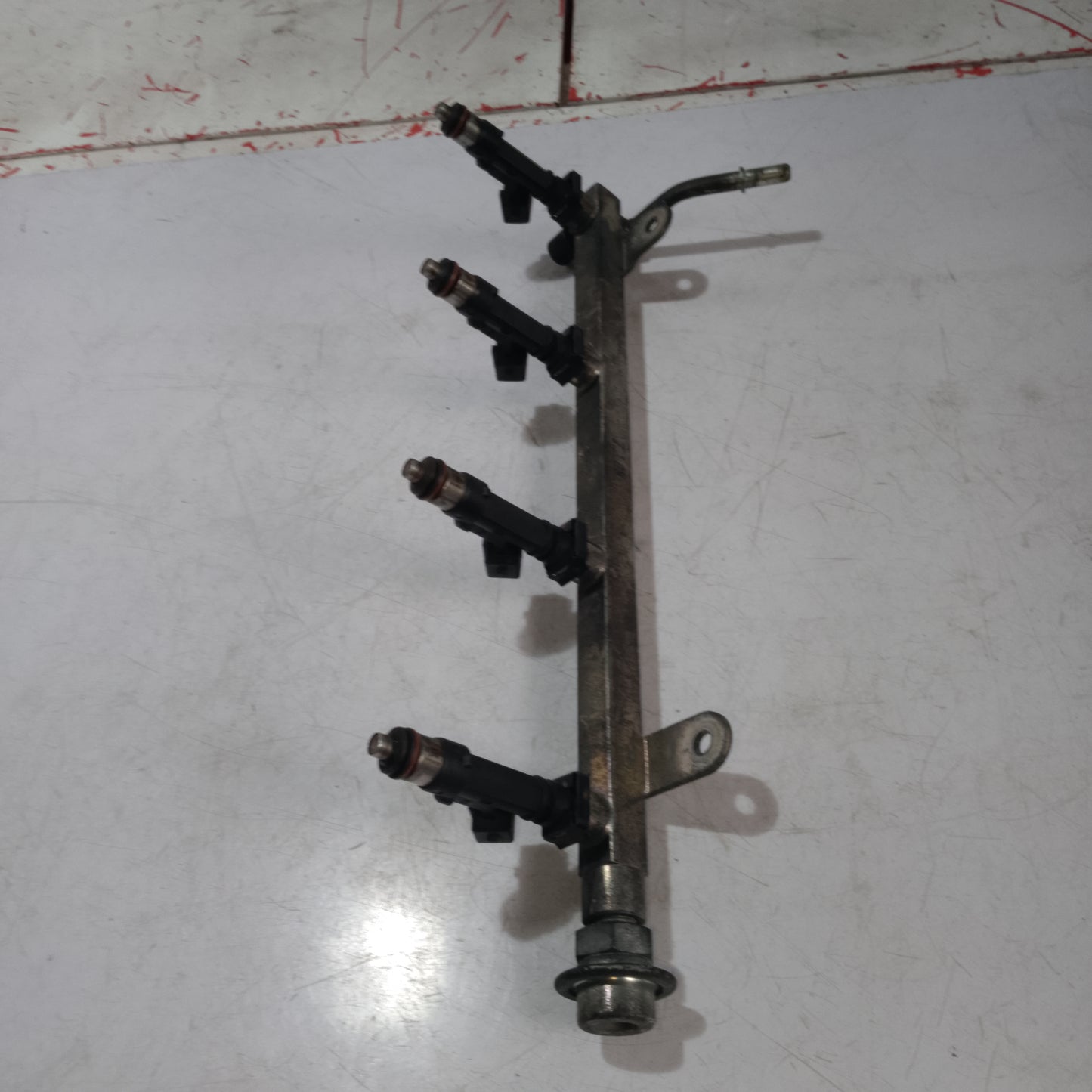 Fuel Rail Assembly | Chevrolet Captiva Gas