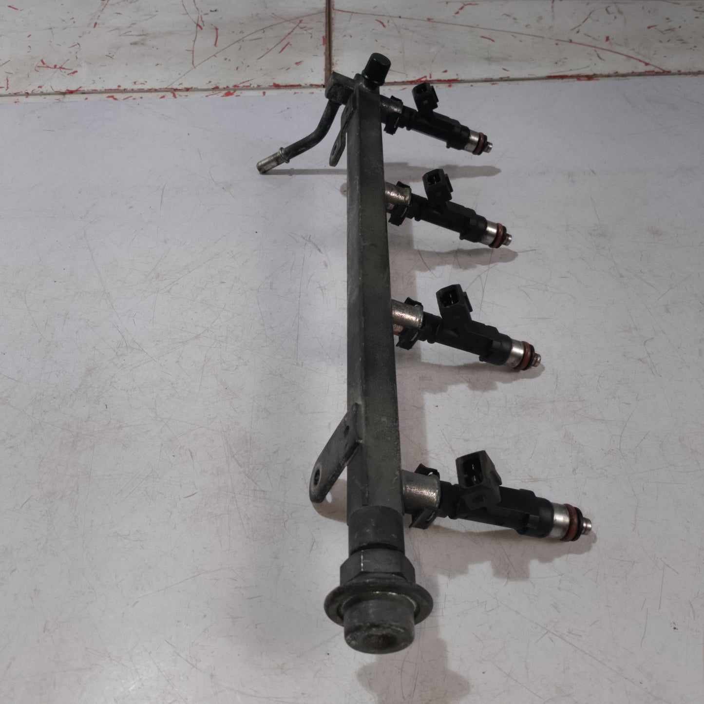 Fuel Rail Assembly | Chevrolet Captiva Gas