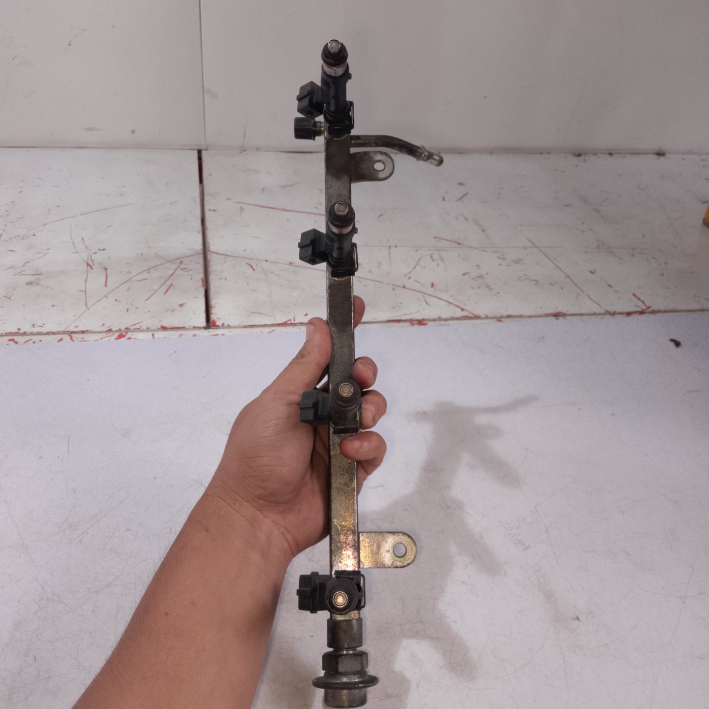 Fuel Rail Assembly | Chevrolet Captiva Gas