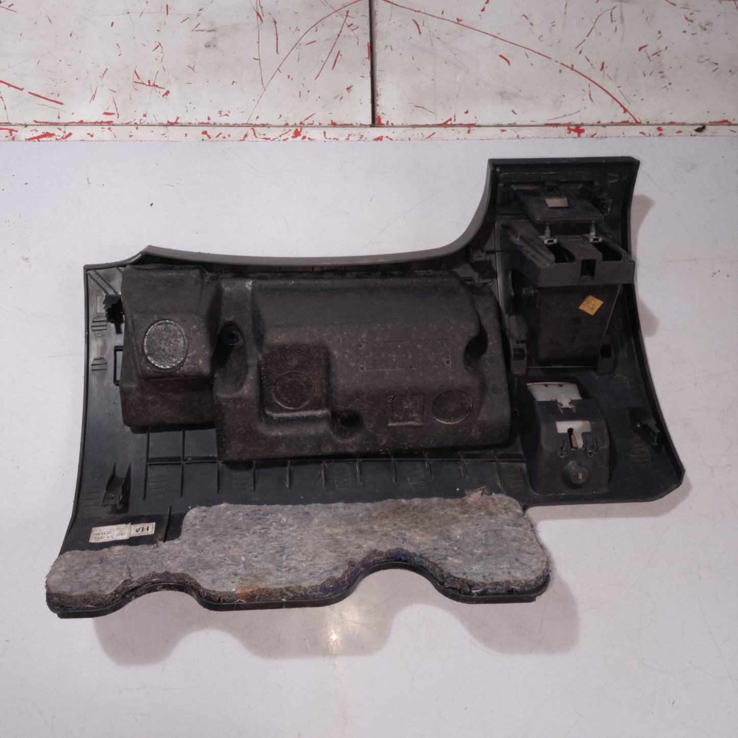 Lower Dashboard | Driver Side | Chevrolet Captiva Gas