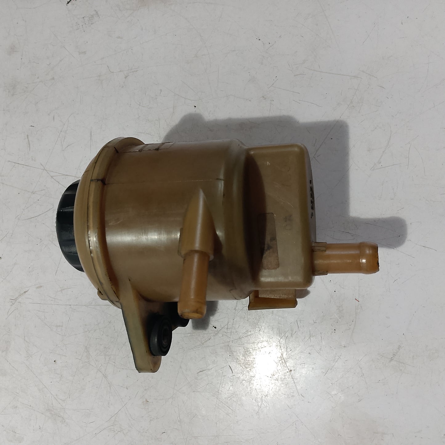 Power Steering Fluid Tank | Chevrolet Captiva Gas