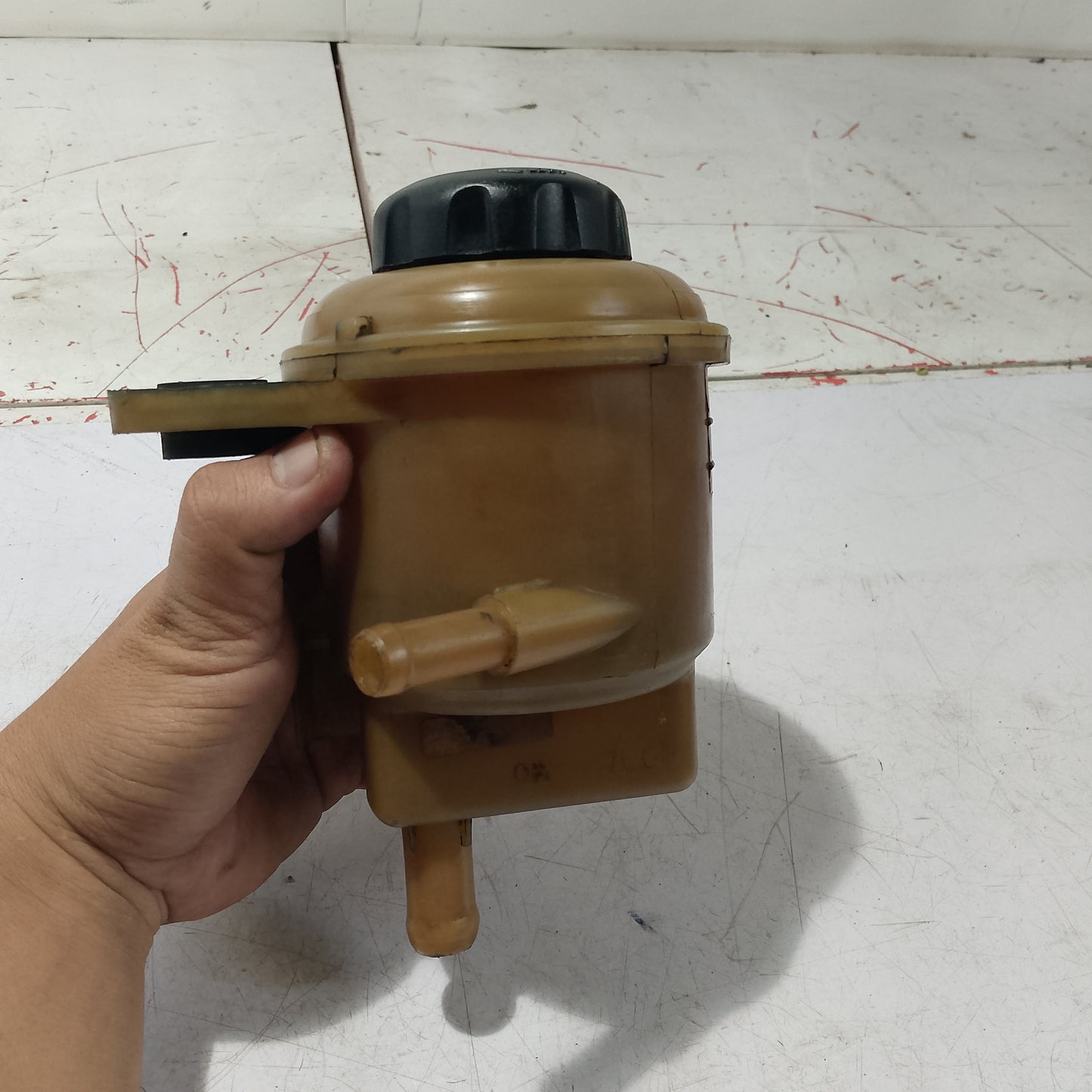 Power Steering Fluid Tank | Chevrolet Captiva Gas