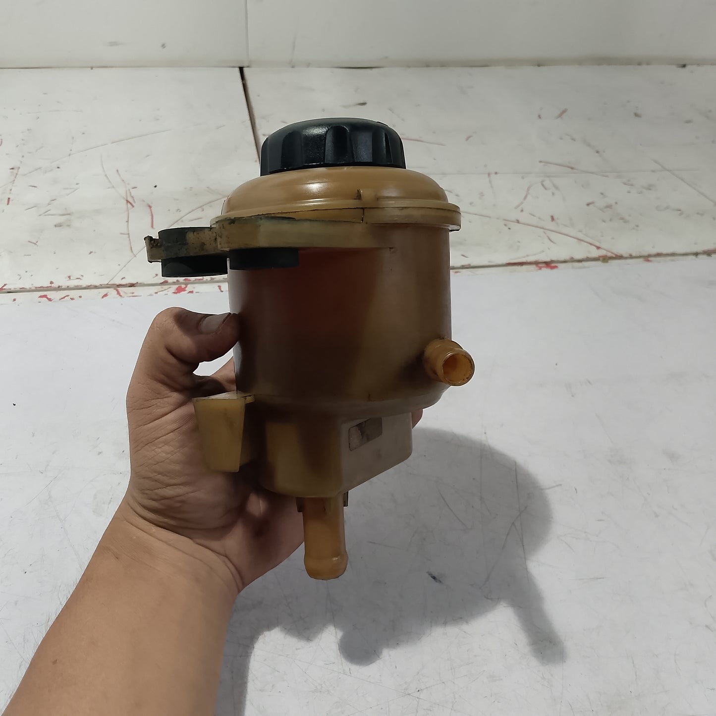 Power Steering Fluid Tank | Chevrolet Captiva Gas