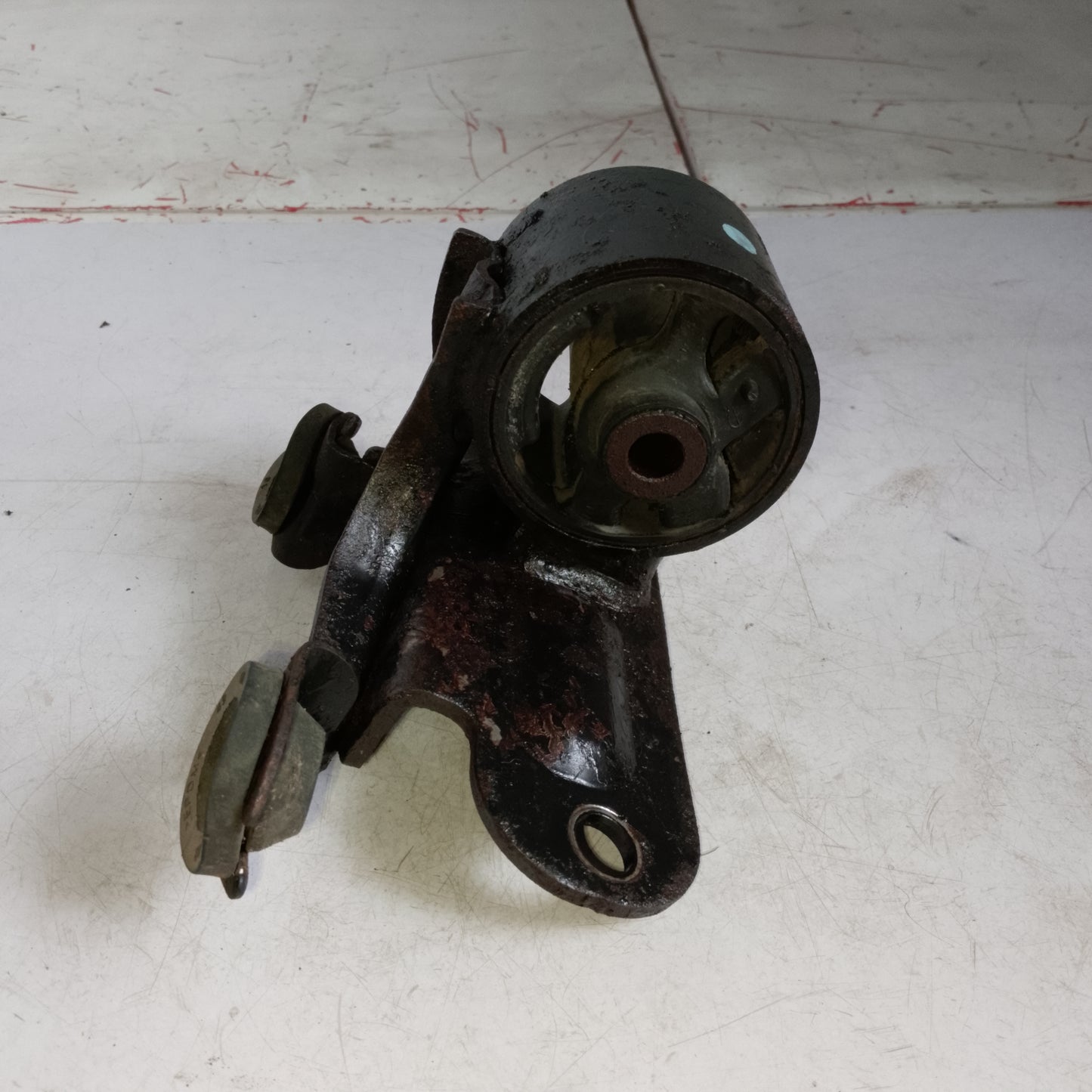 Engine Support | Ford Escape 2.3