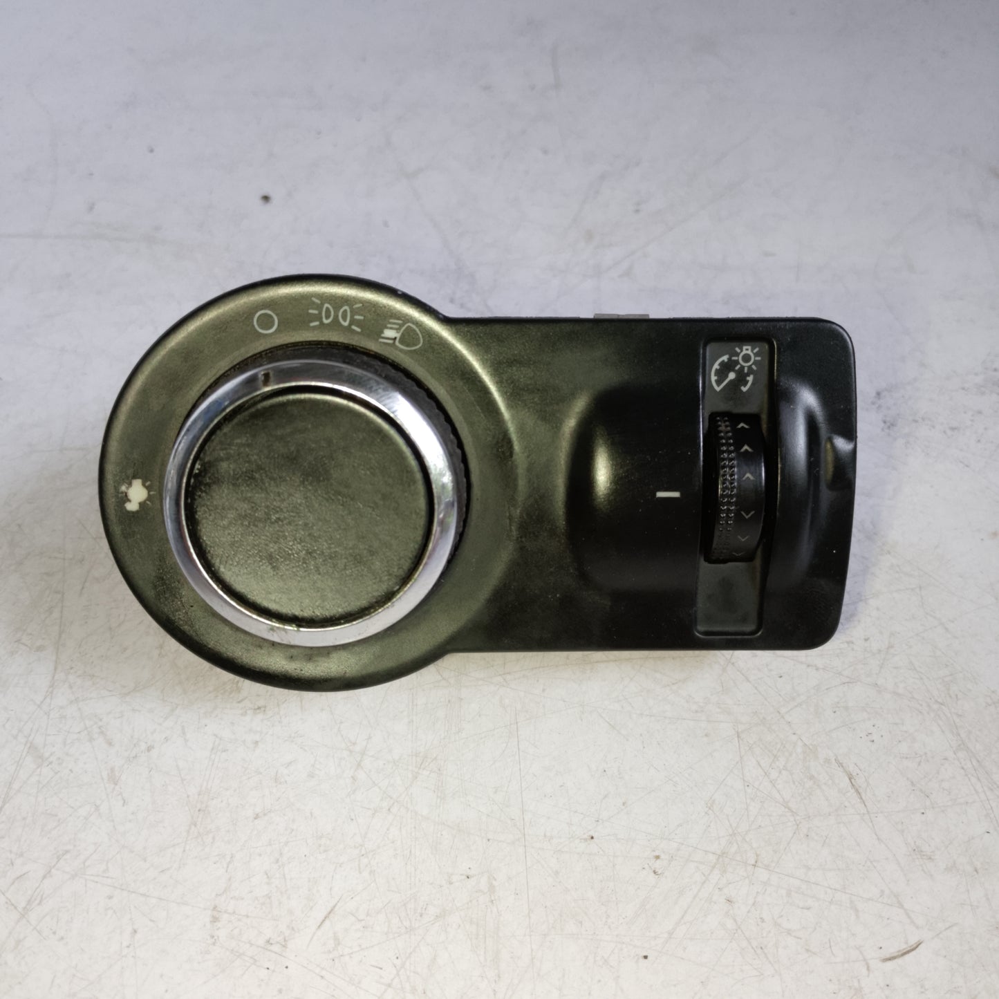 Fog Light Switch | Chevrolet Cruze