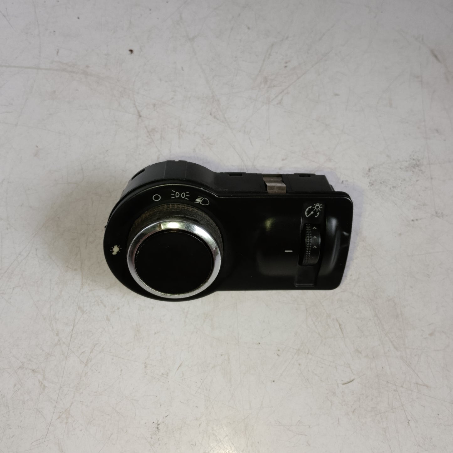 Fog Light Switch | Chevrolet Cruze