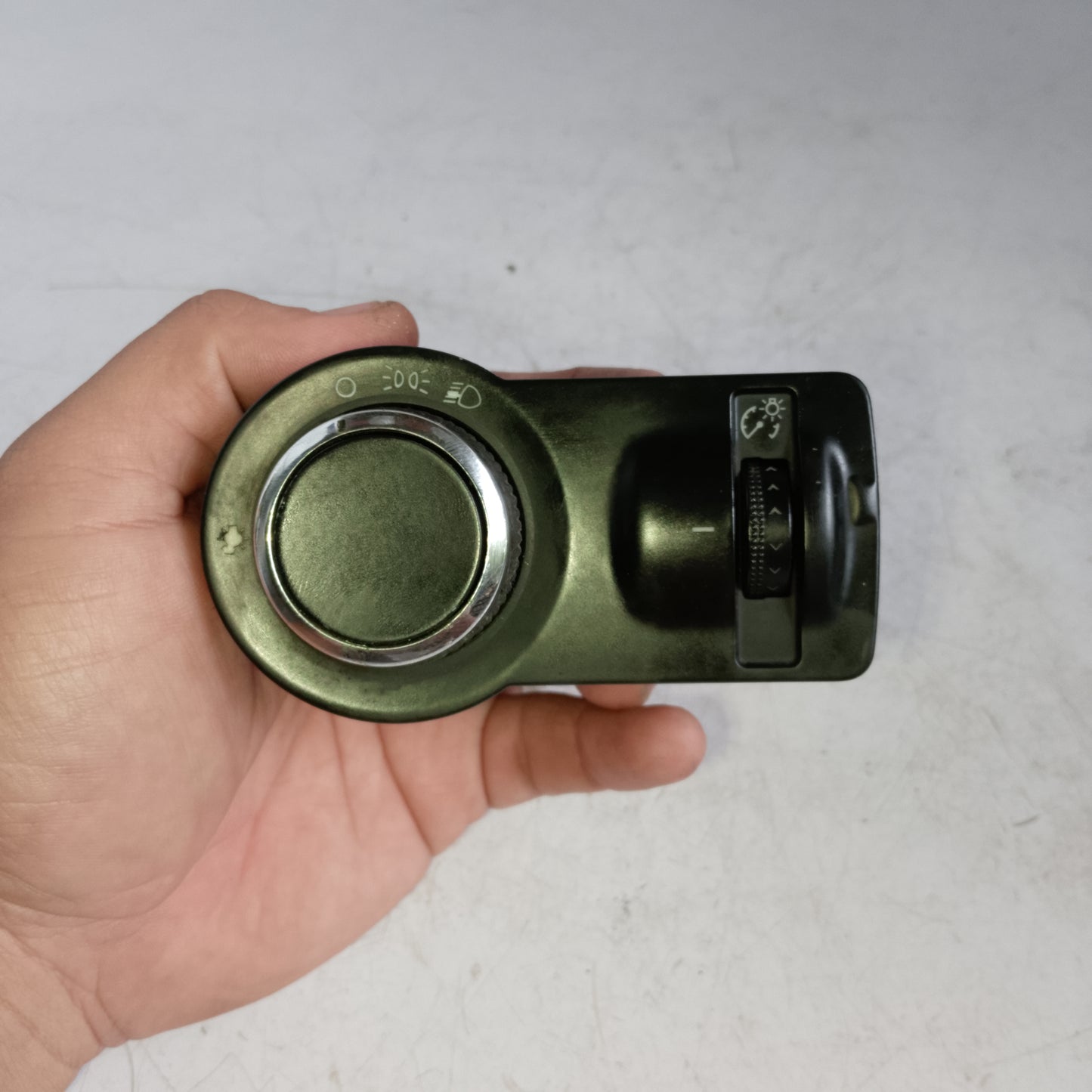 Fog Light Switch | Chevrolet Cruze